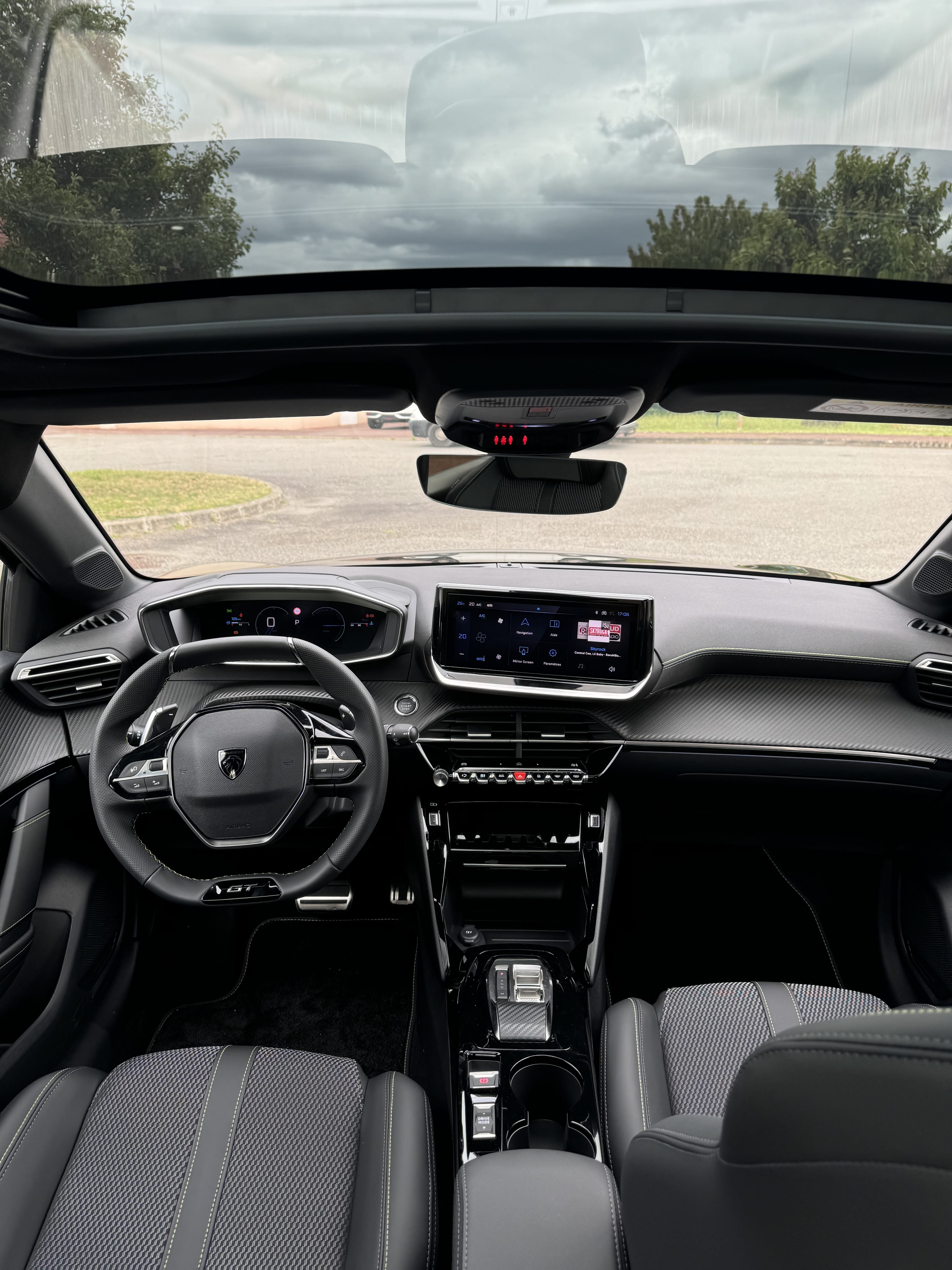 Peugeot 208 avec Régulateur de vitesse