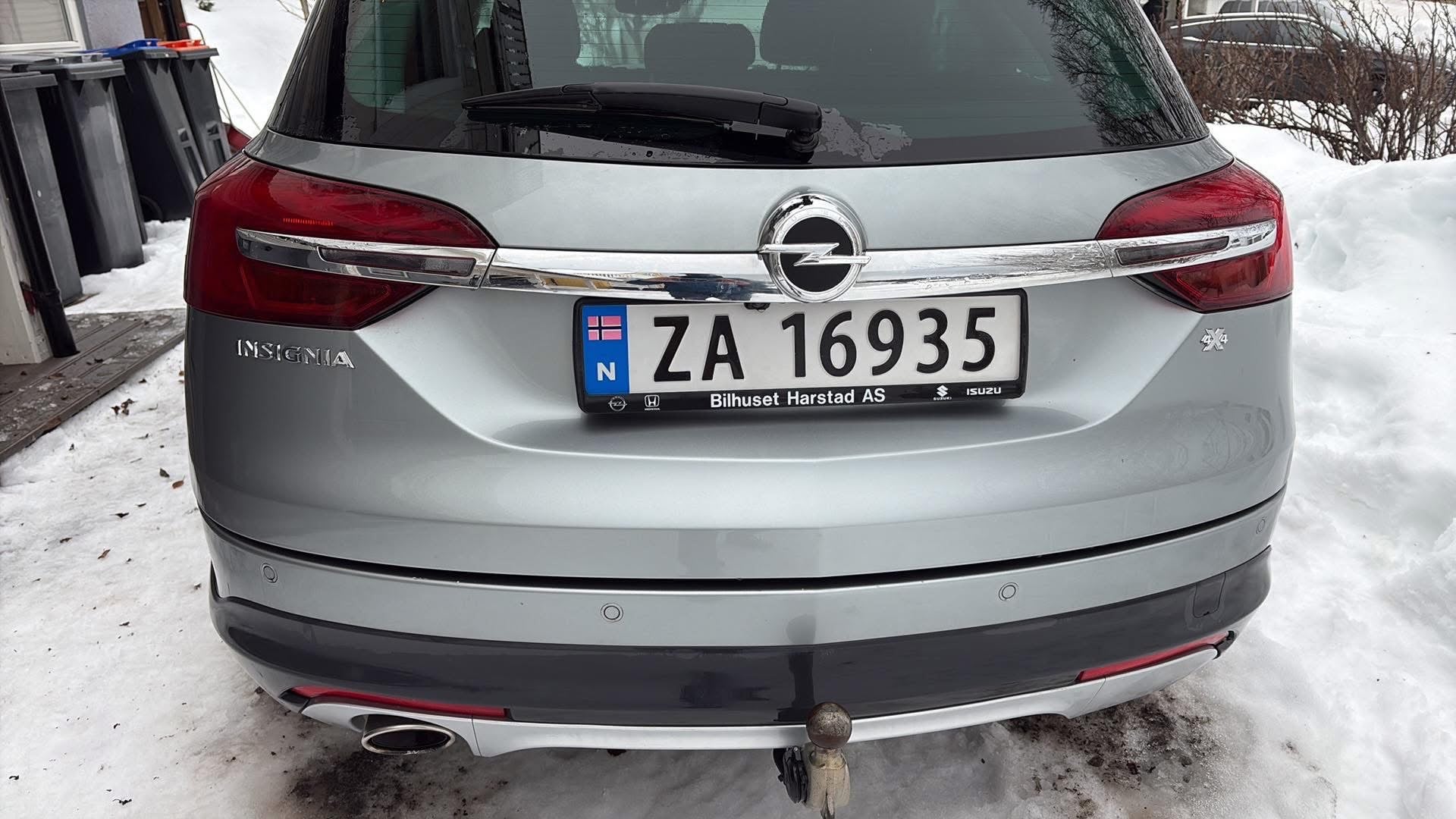 Opel Insignia Country Tourer med Cruisekontroll