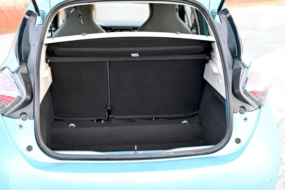 Renault ZOE ZE50 - Stort Batteri, WLTP 395KM, HurtigLading 50KW med Apple CarPlay