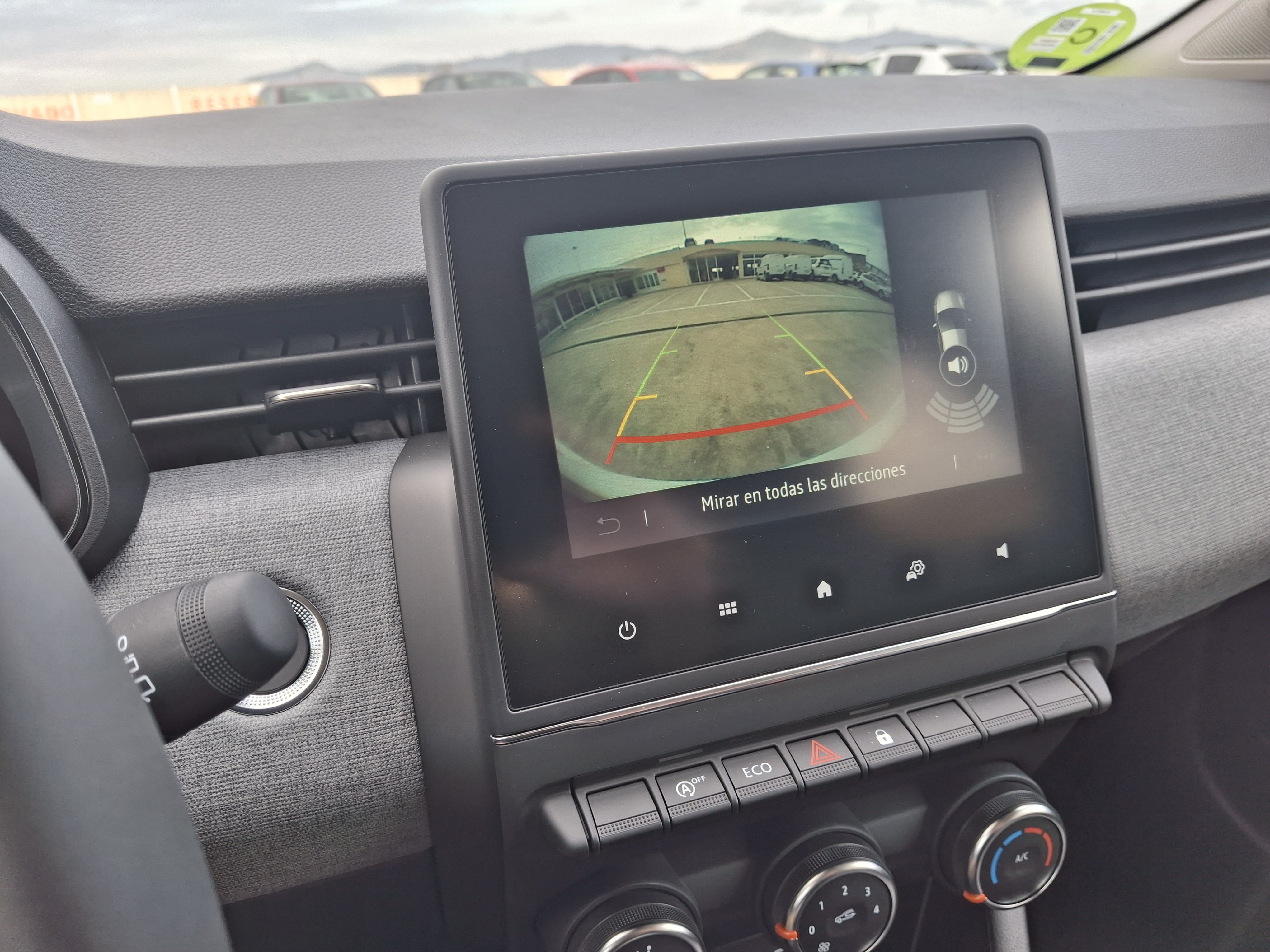 Renault Clio 1.0 Tce 90 Evolution 5 puertas - 3963MXF med Bluetooth audio