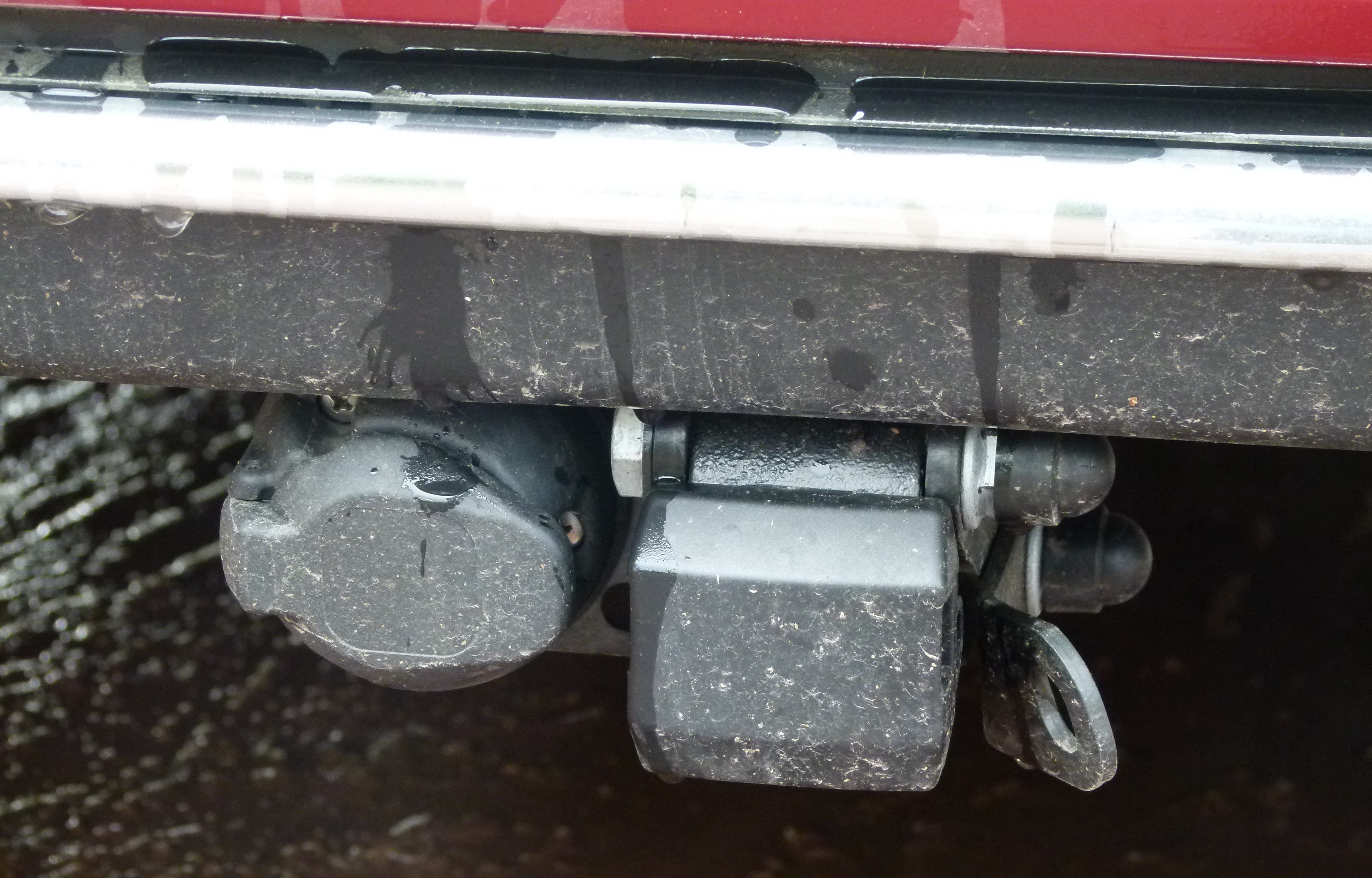 Toyota Auris Design 136h hybride avec Porte-vélos