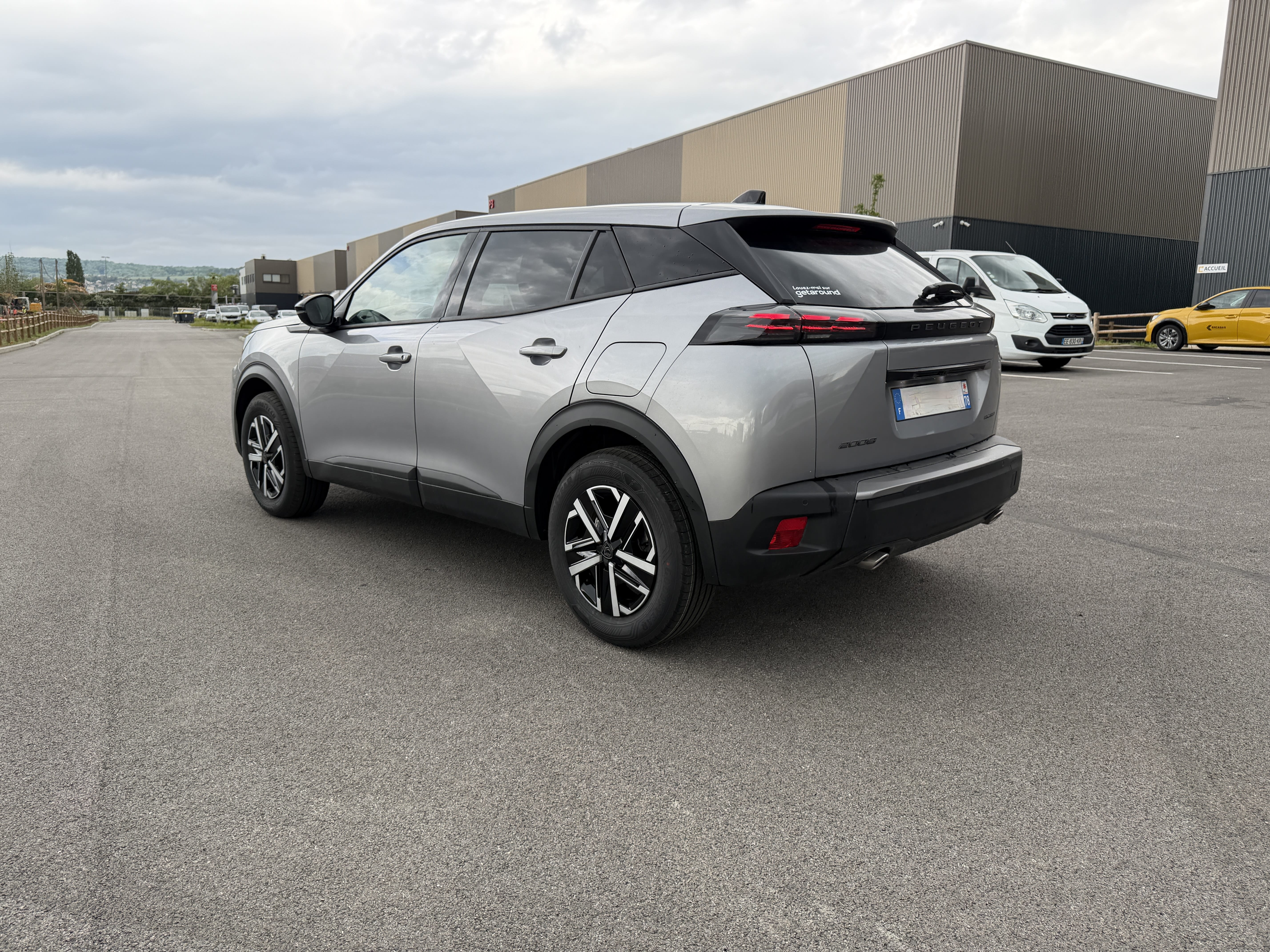 Peugeot 2008 avec GPS