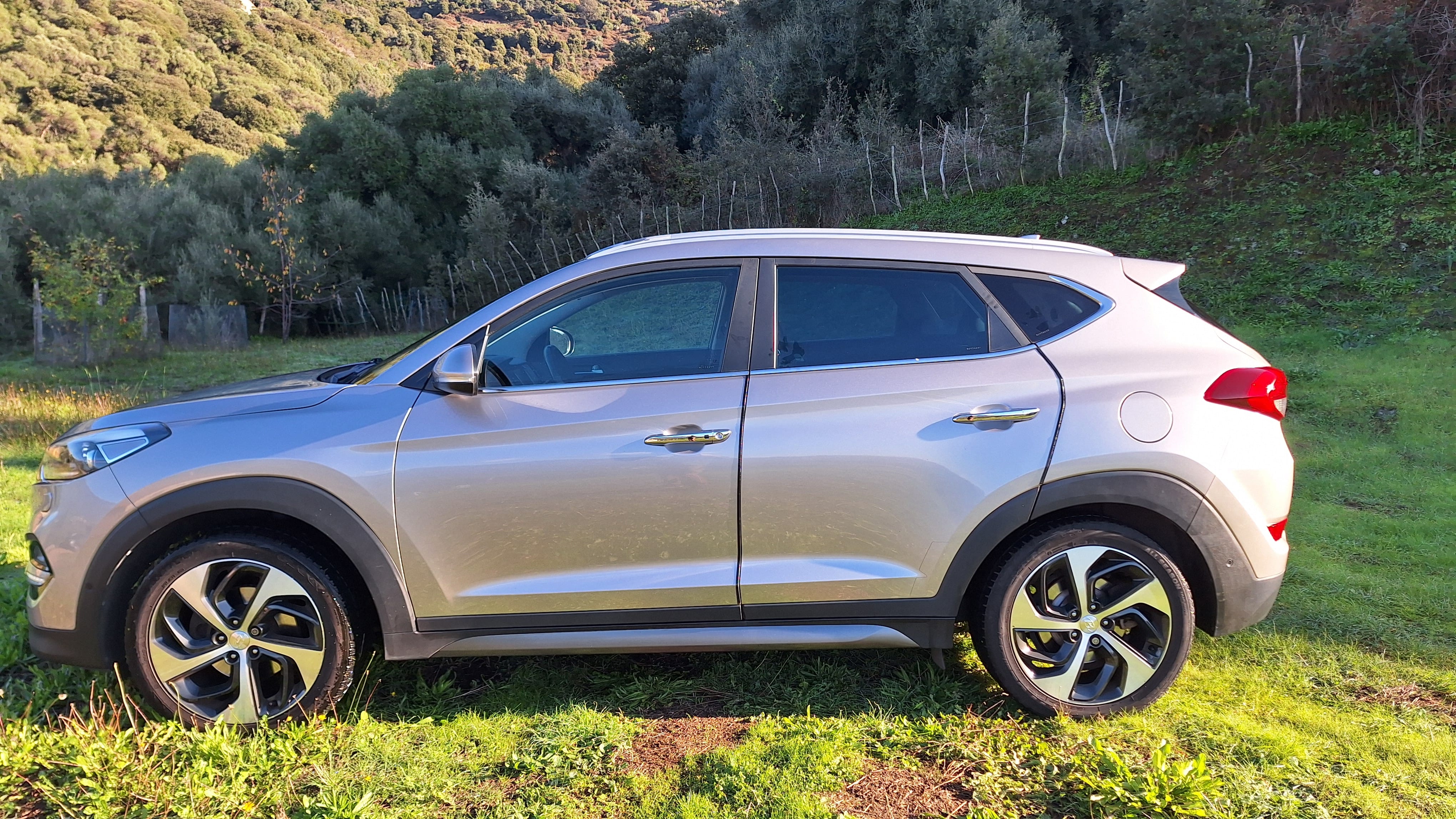 Hyundai Tucson avec Climatisation