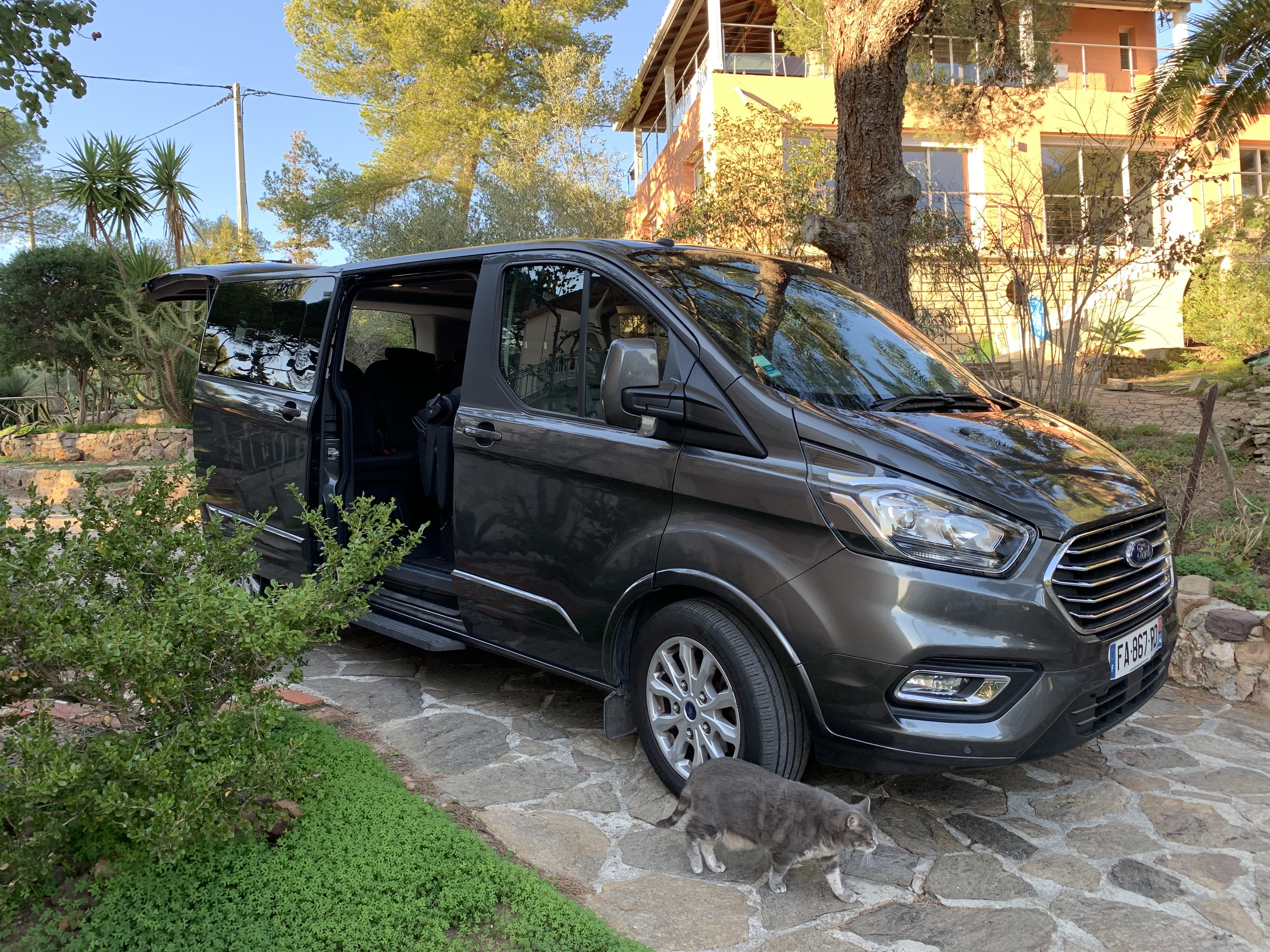 Ford Tourneo Custom 130ch boite manuelle, 2018, Diesel, 9 places et plus