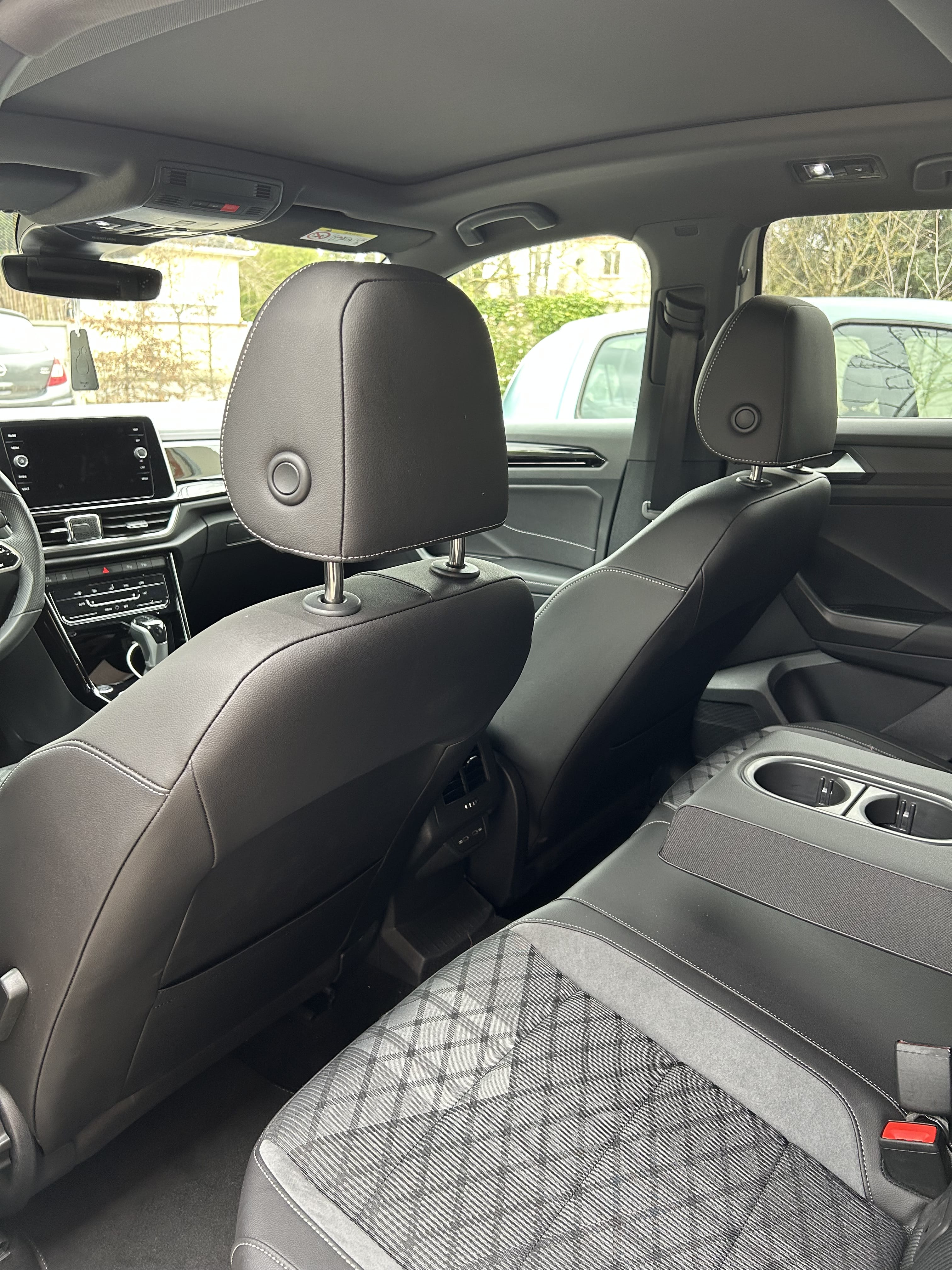 Volkswagen T-Roc avec GPS