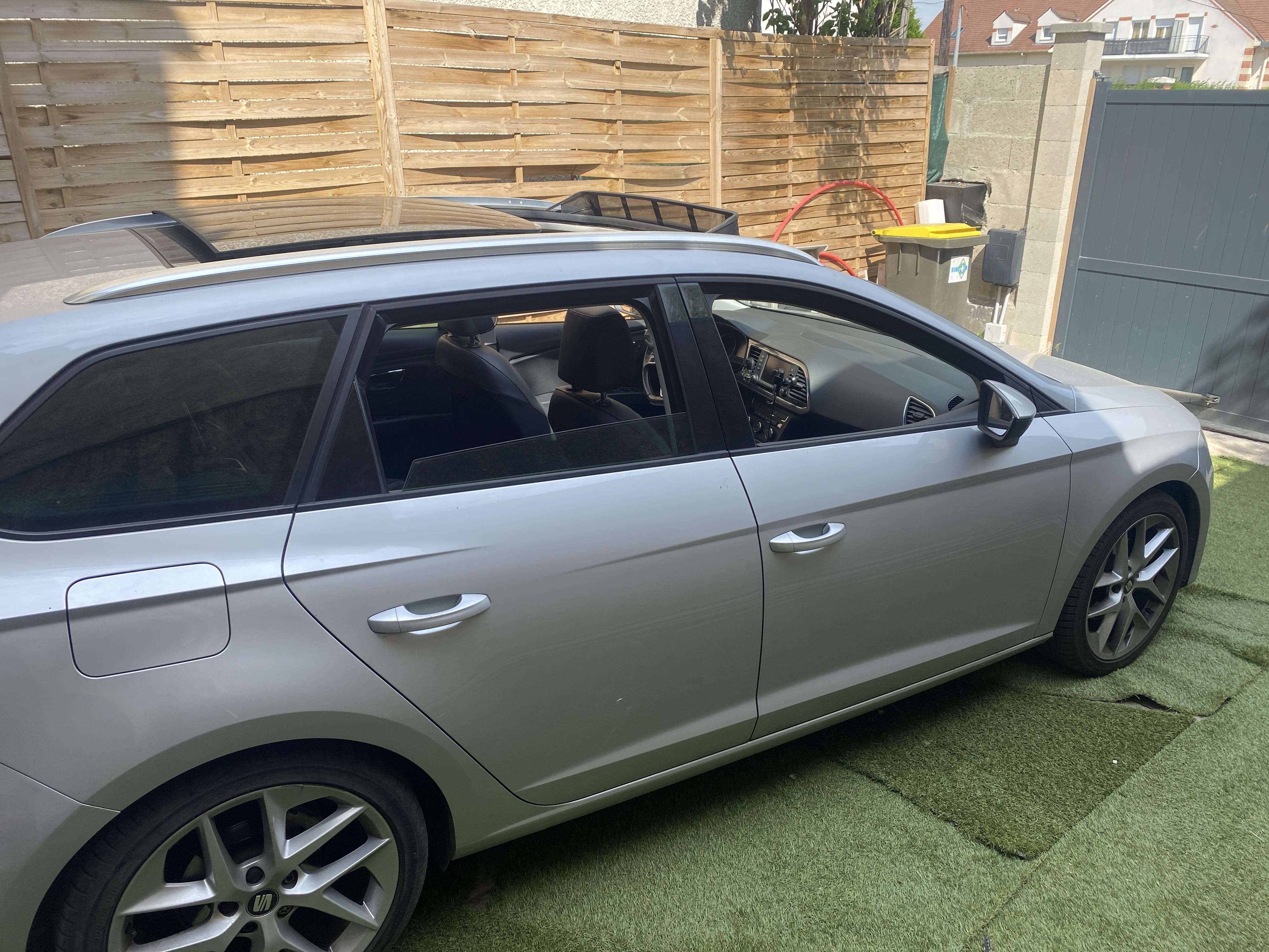 Seat Leon ST avec Climatisation