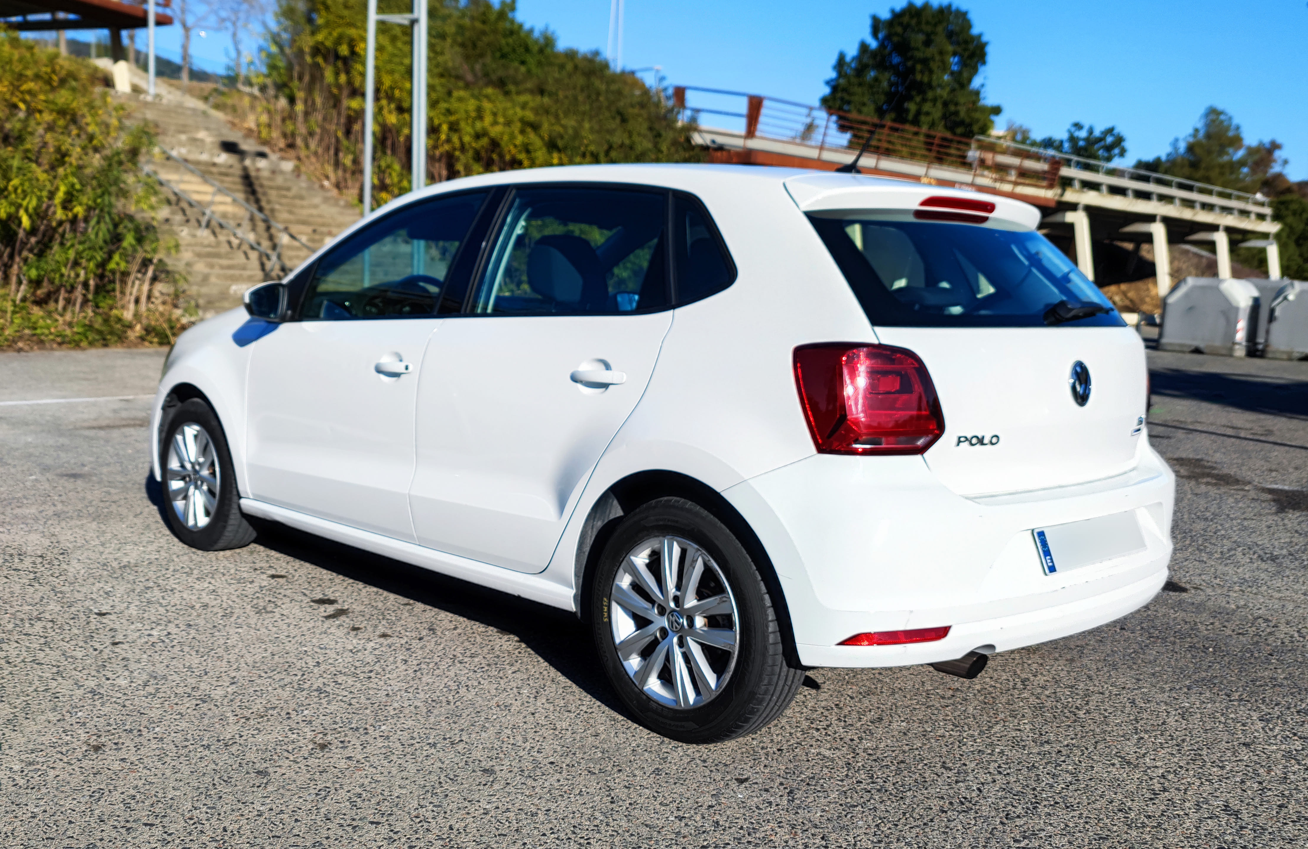 Volkswagen Polo TSI White Edition with Cruise control