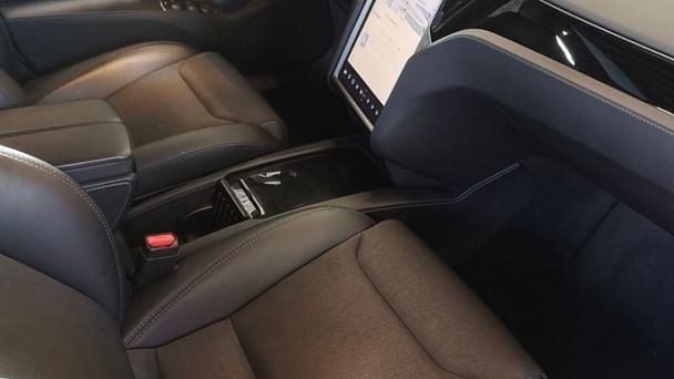 Tesla Model S 90 D "4WD" med GPS