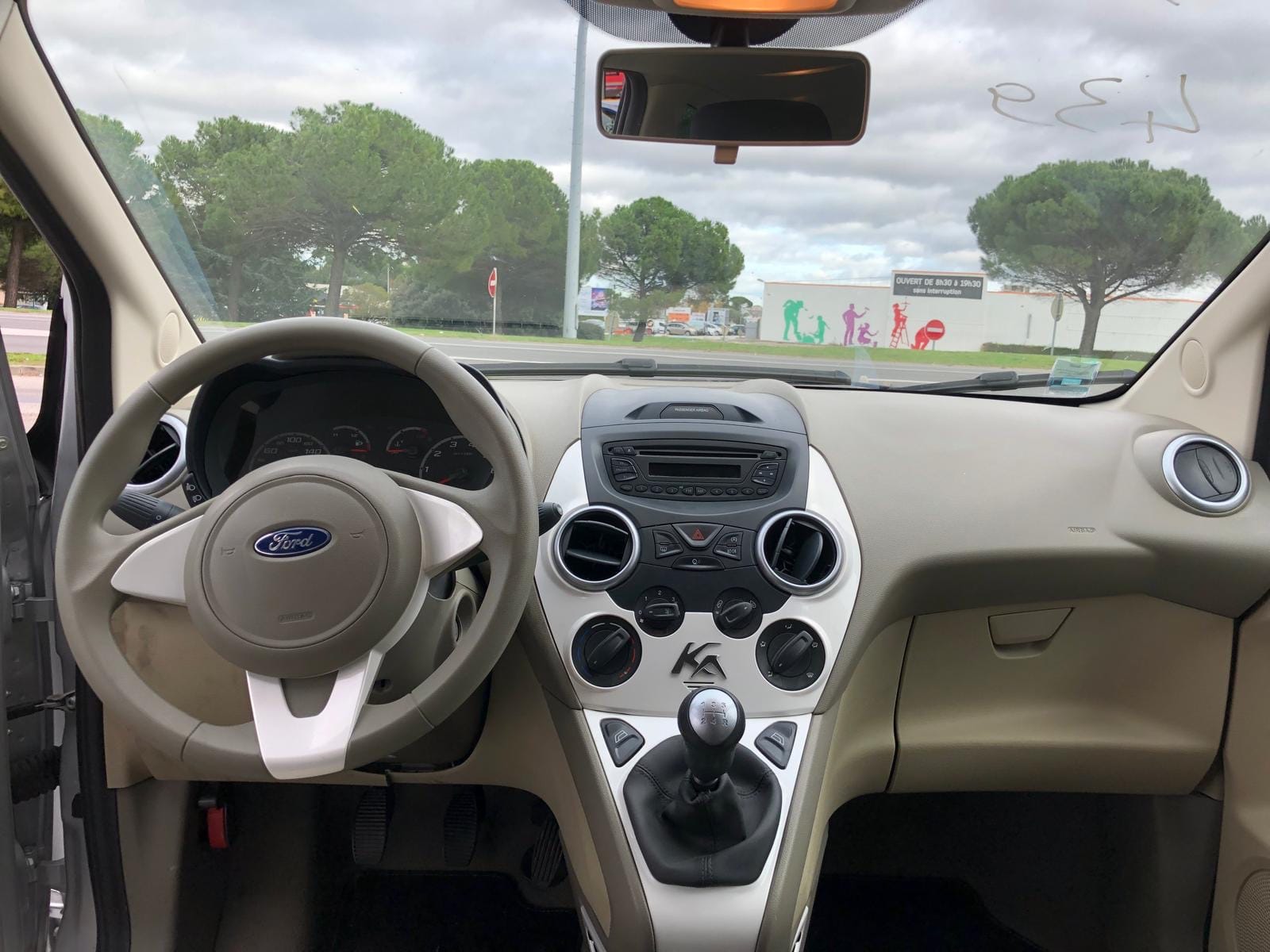 Ford Ka, 2016, Essence 95