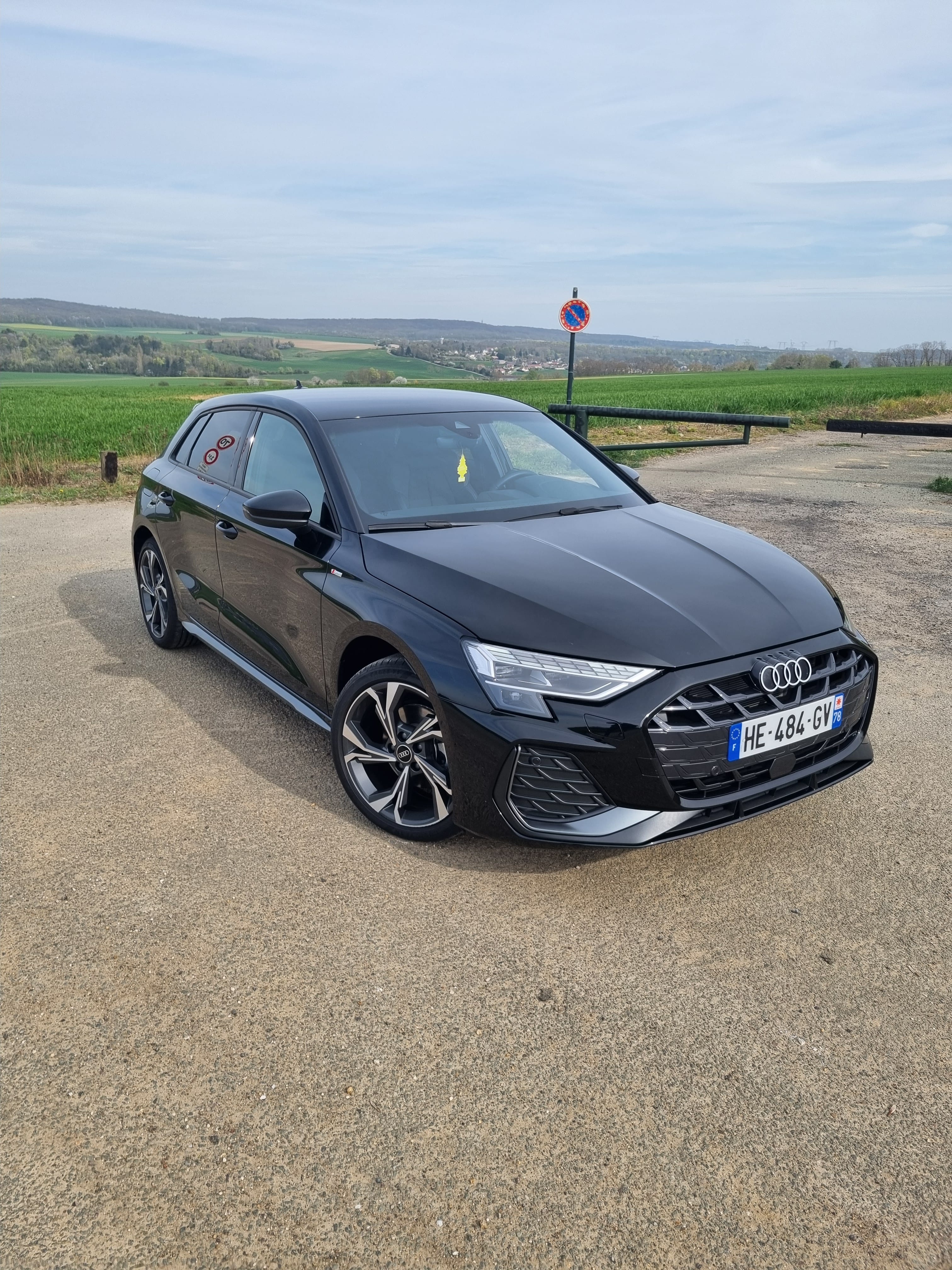 Audi A3 Sportback, 2025, Essence 98, automatique