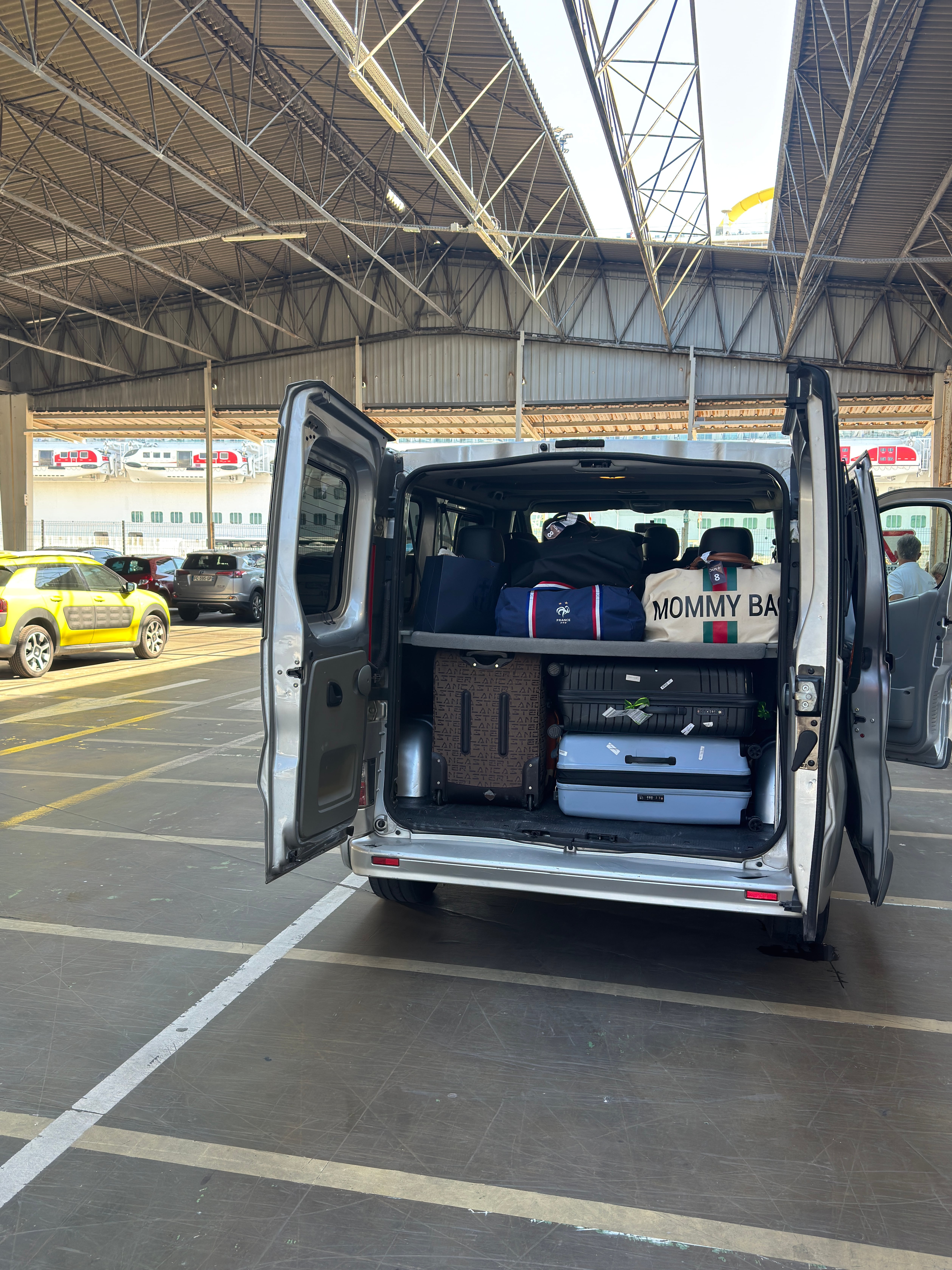 Renault Trafic Passenger Minibus 9 places avec Climatisation