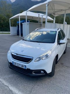 Peugeot 2008, 2015, Essence 95, automatique