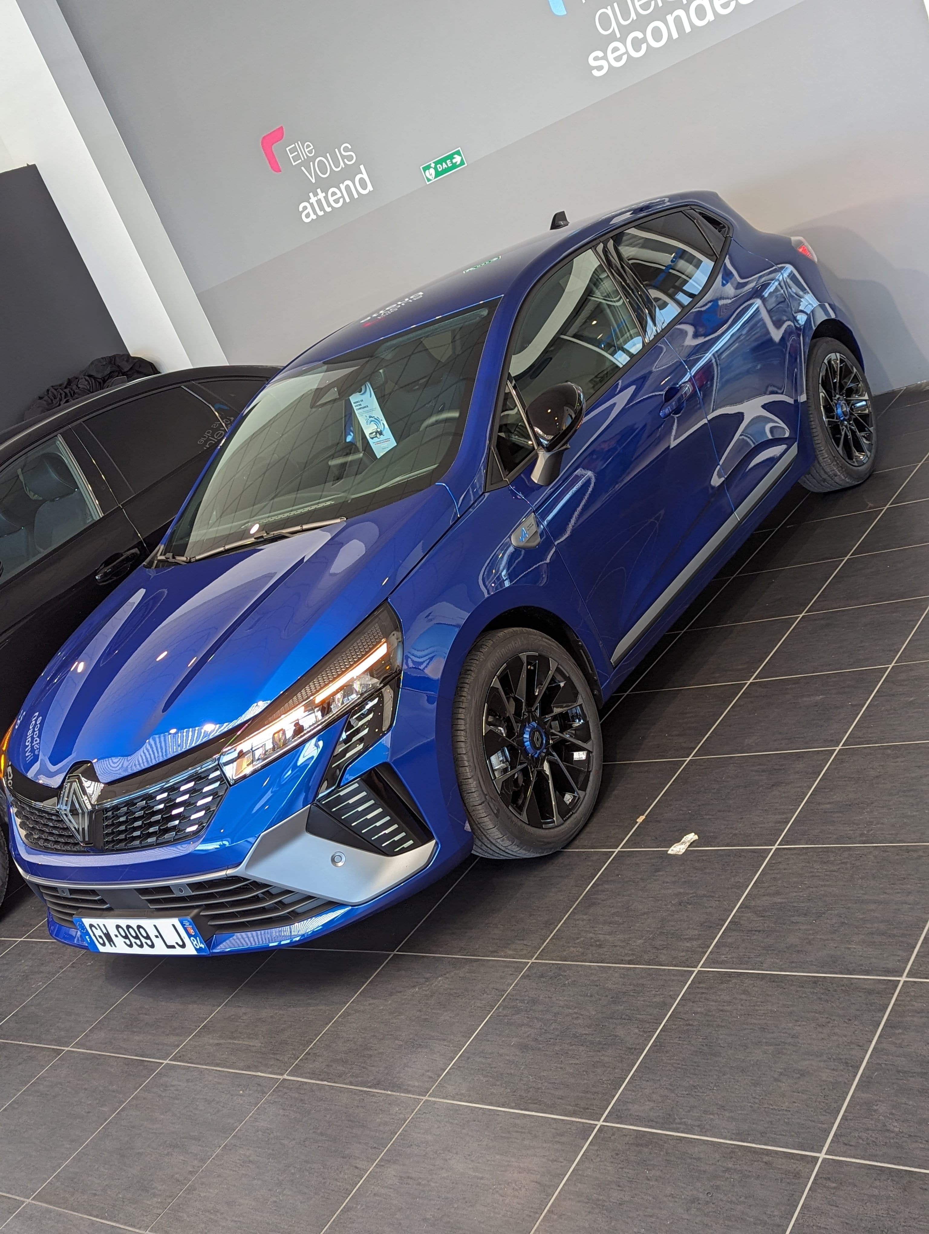Renault Clio, 2024, Essence 98