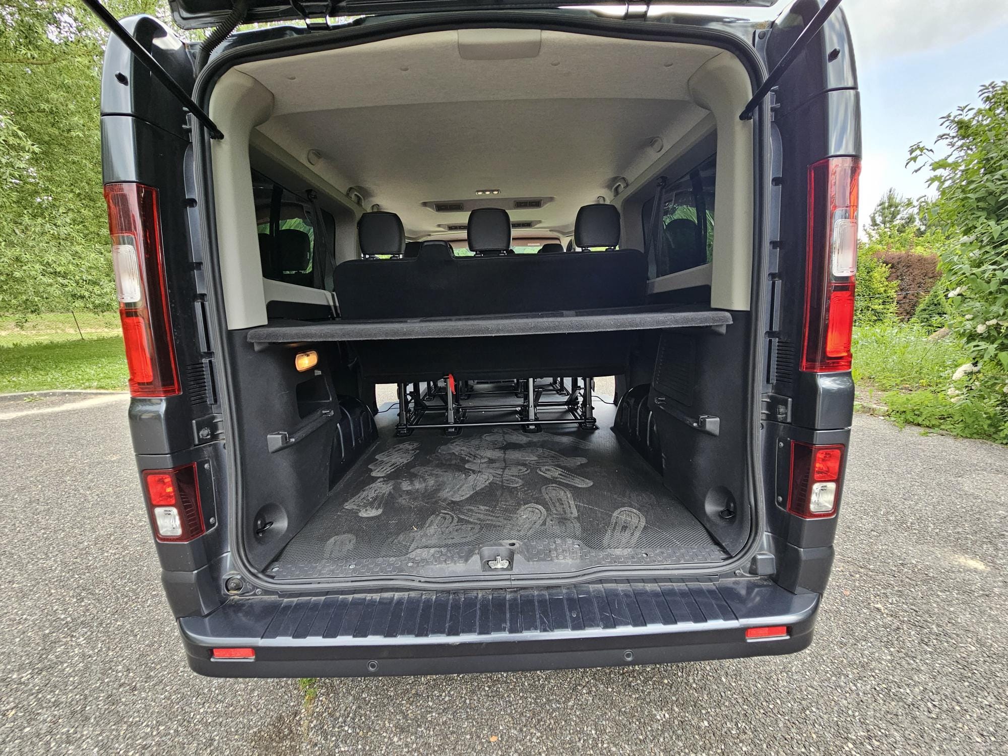Renault Trafic Passenger  BVA 2.0 HDI  150 CV avec Android Auto