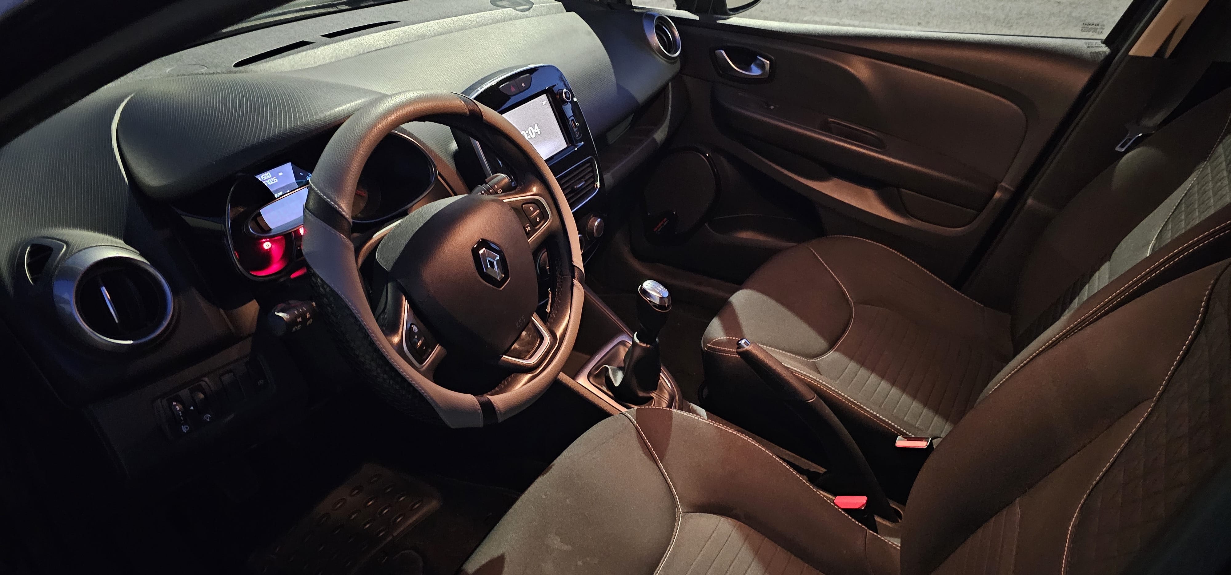 Renault Clio con Apple CarPlay