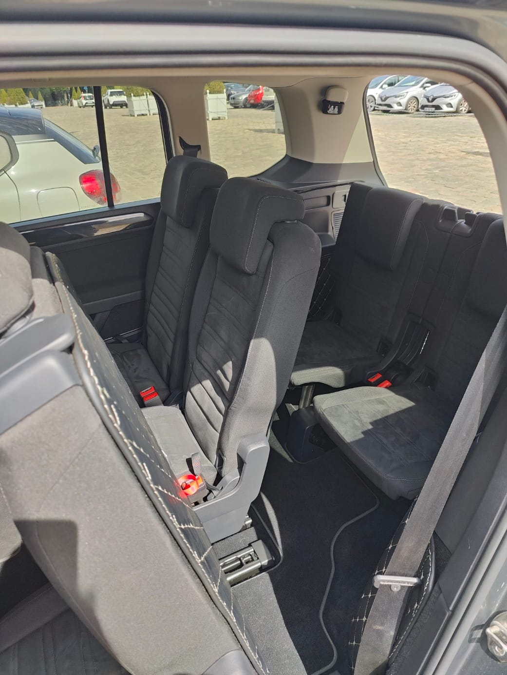 Volkswagen Touran 1.4 tfsi avec Apple CarPlay