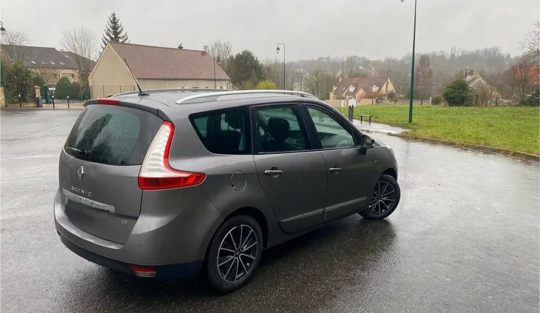 Renault Mégane Scenic avec GPS