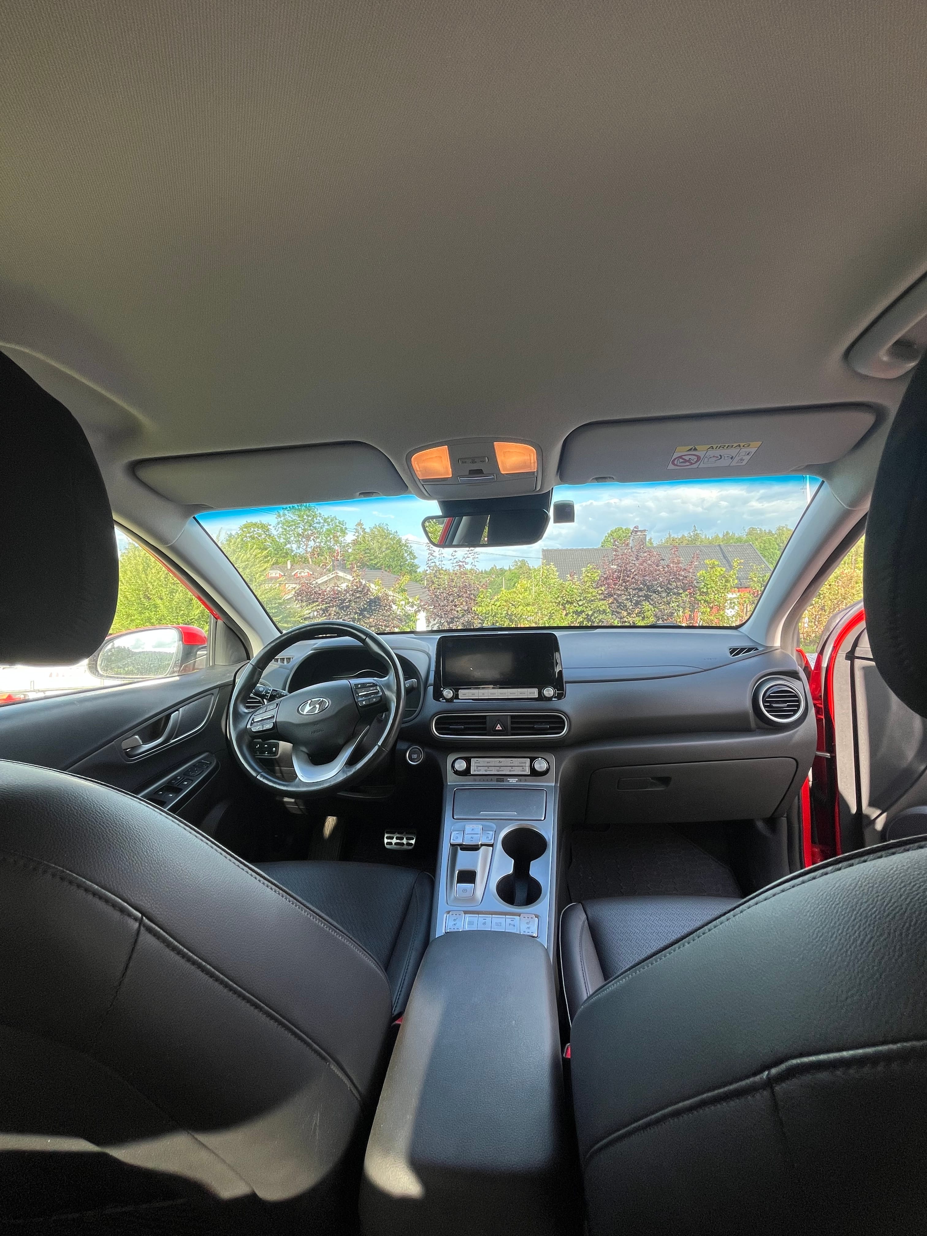Hyundai Kona Electric med Cruisekontroll