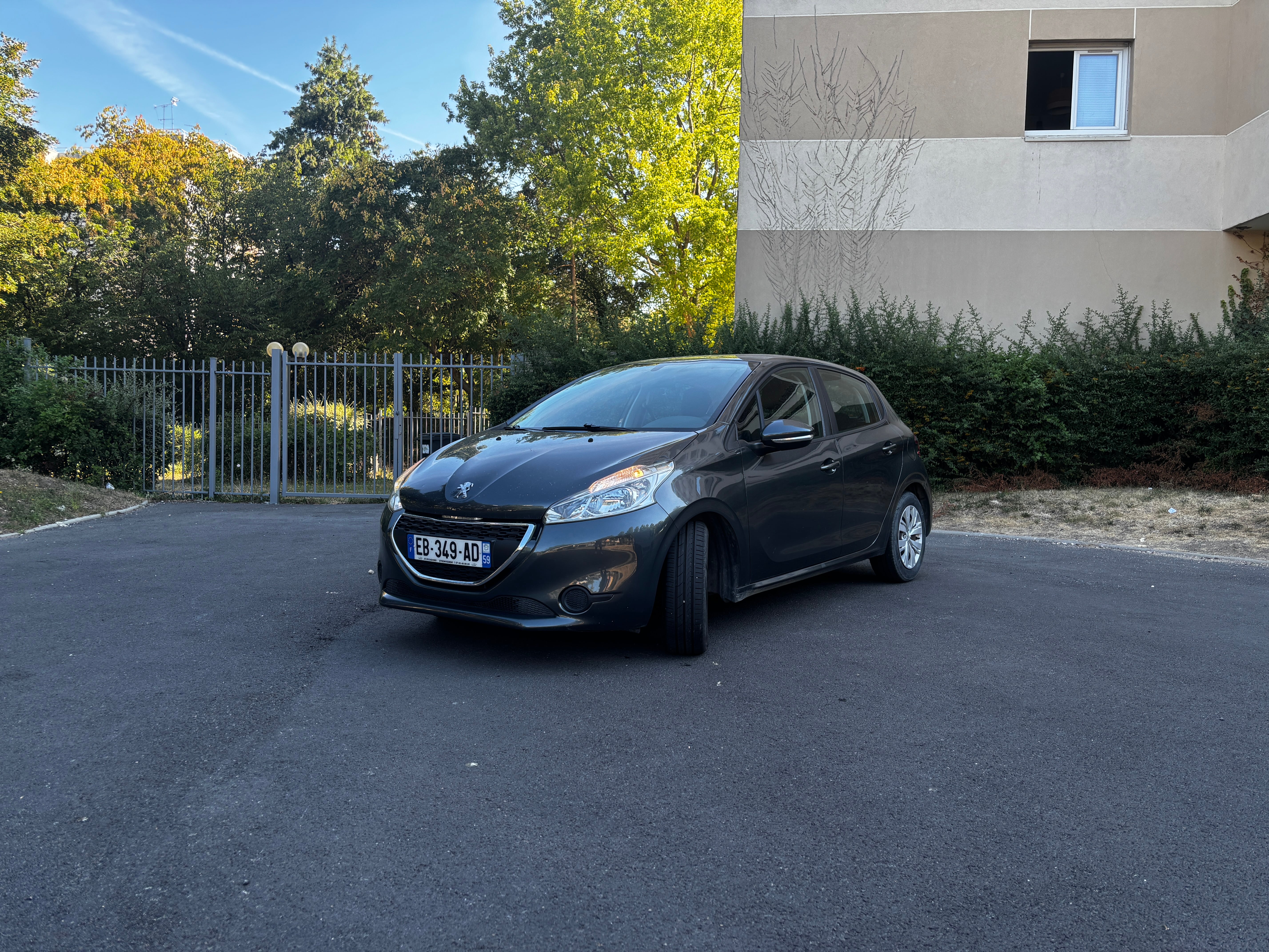 Peugeot 208, 2015, Diesel