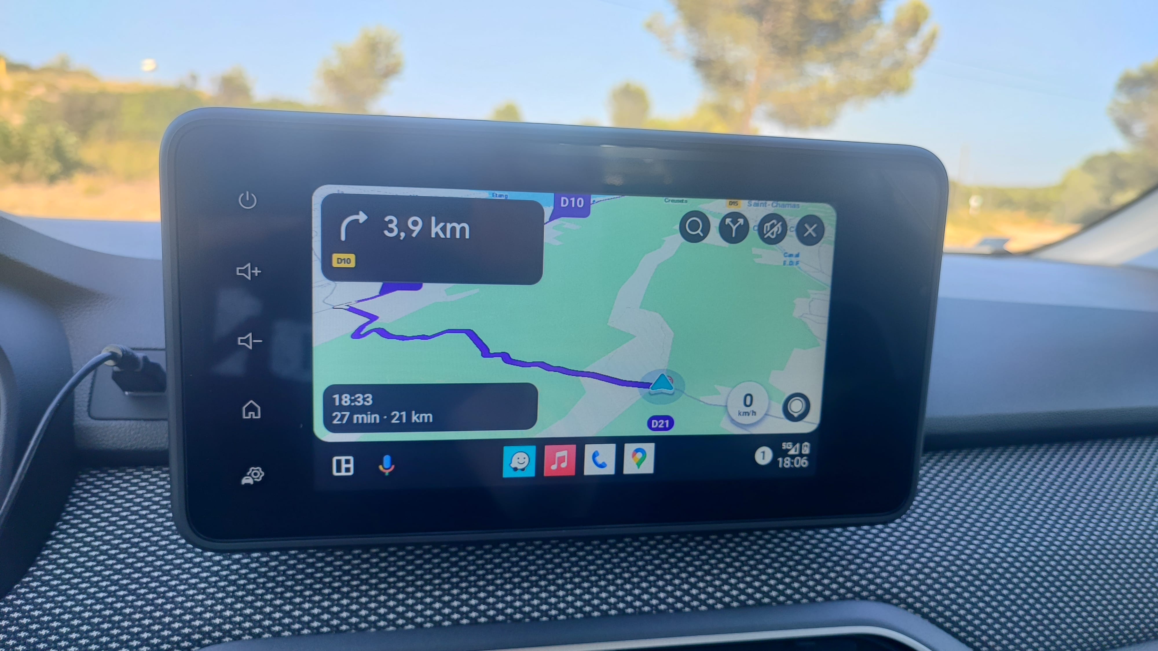 Dacia Sandero TCE 90 avec Audio Bluetooth