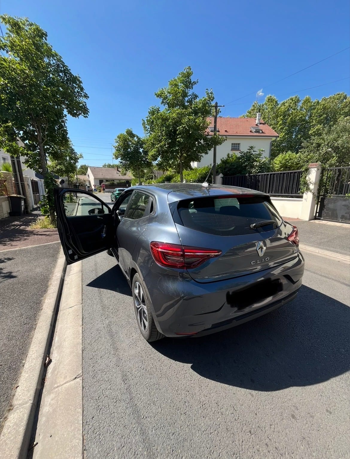 Renault Clio E-tech avec Régulateur de vitesse