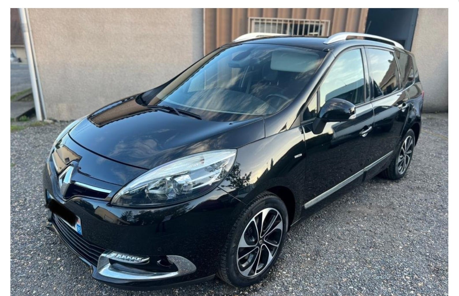 Renault Grand Scenic 7 places pneus 4 saisons, 2015, Essence 98, 7 places
