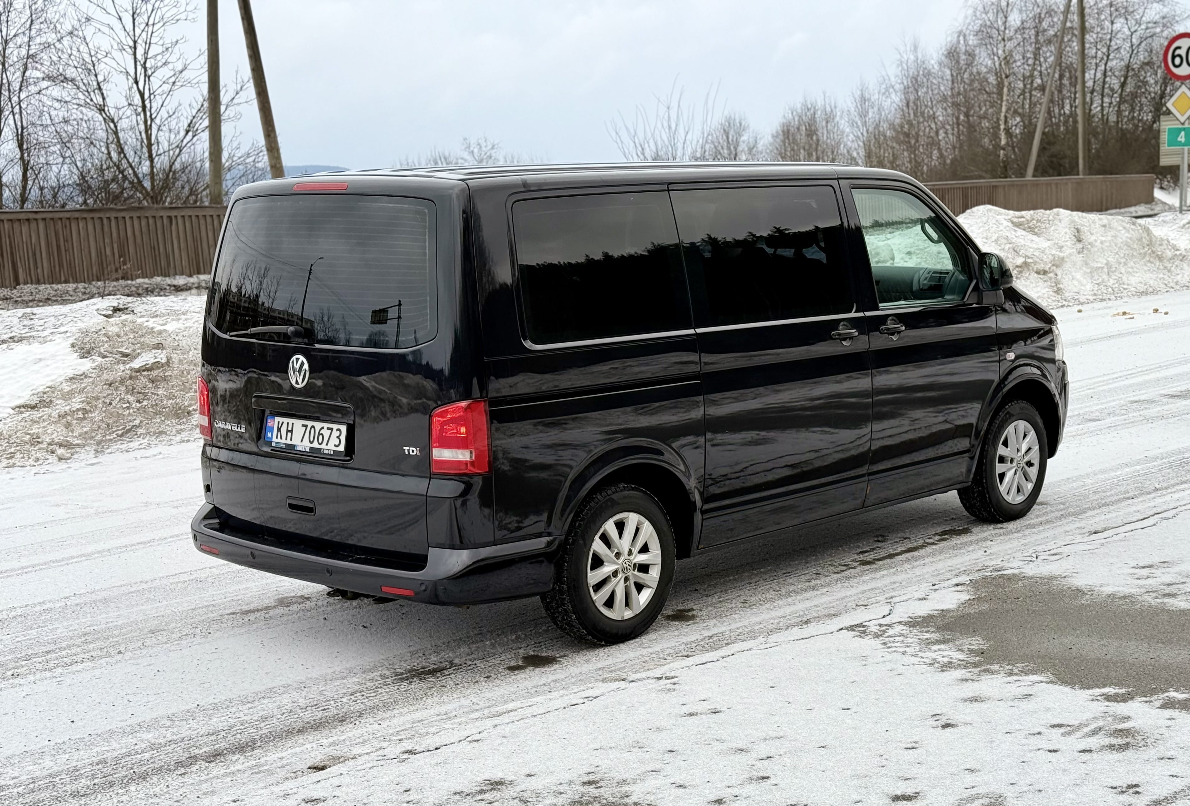 Volkswagen Caravelle 2.0 tdi. 9seter - Automatgir med Cruisekontroll