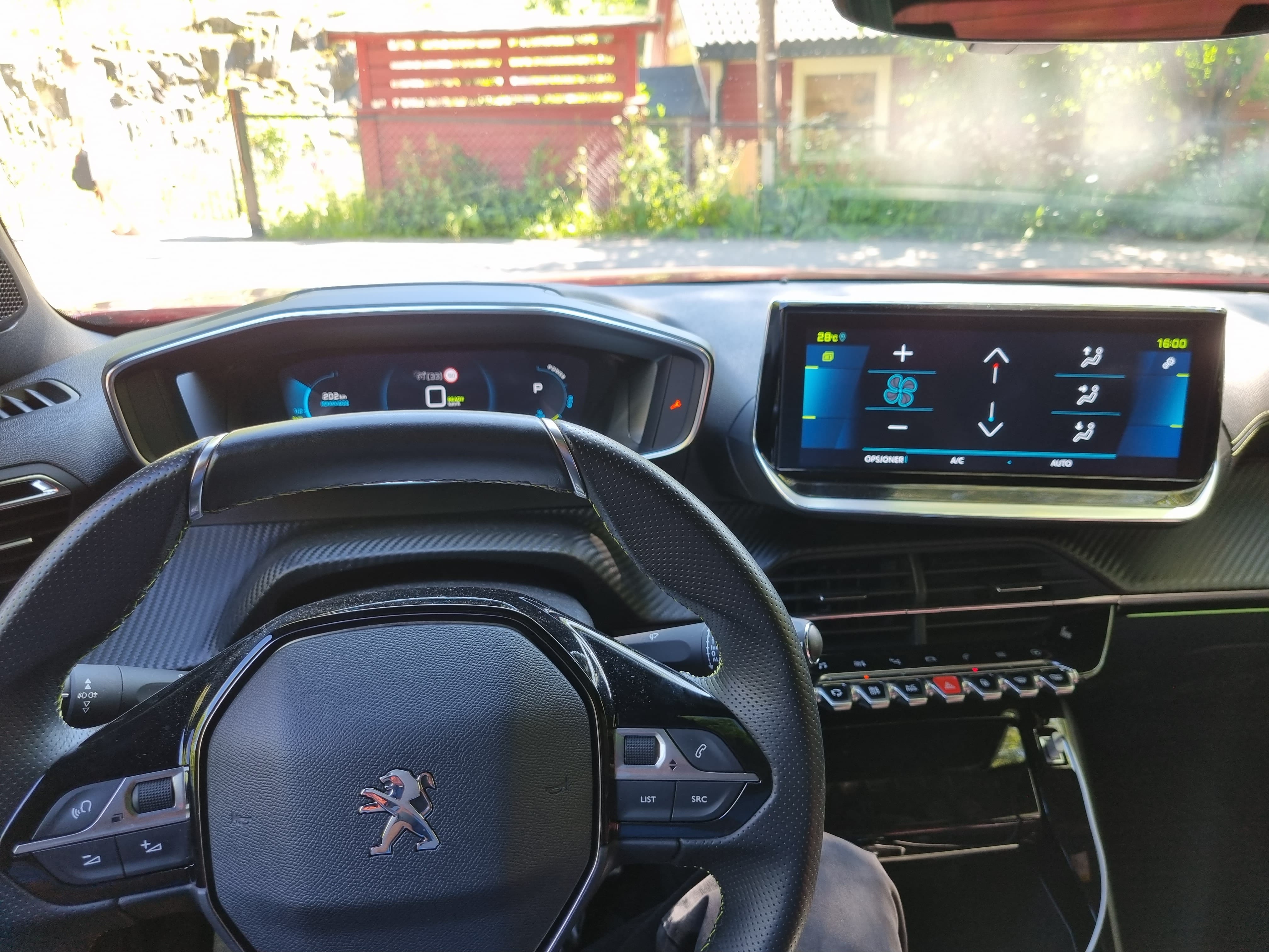Peugeot 2008 med Cruisekontroll
