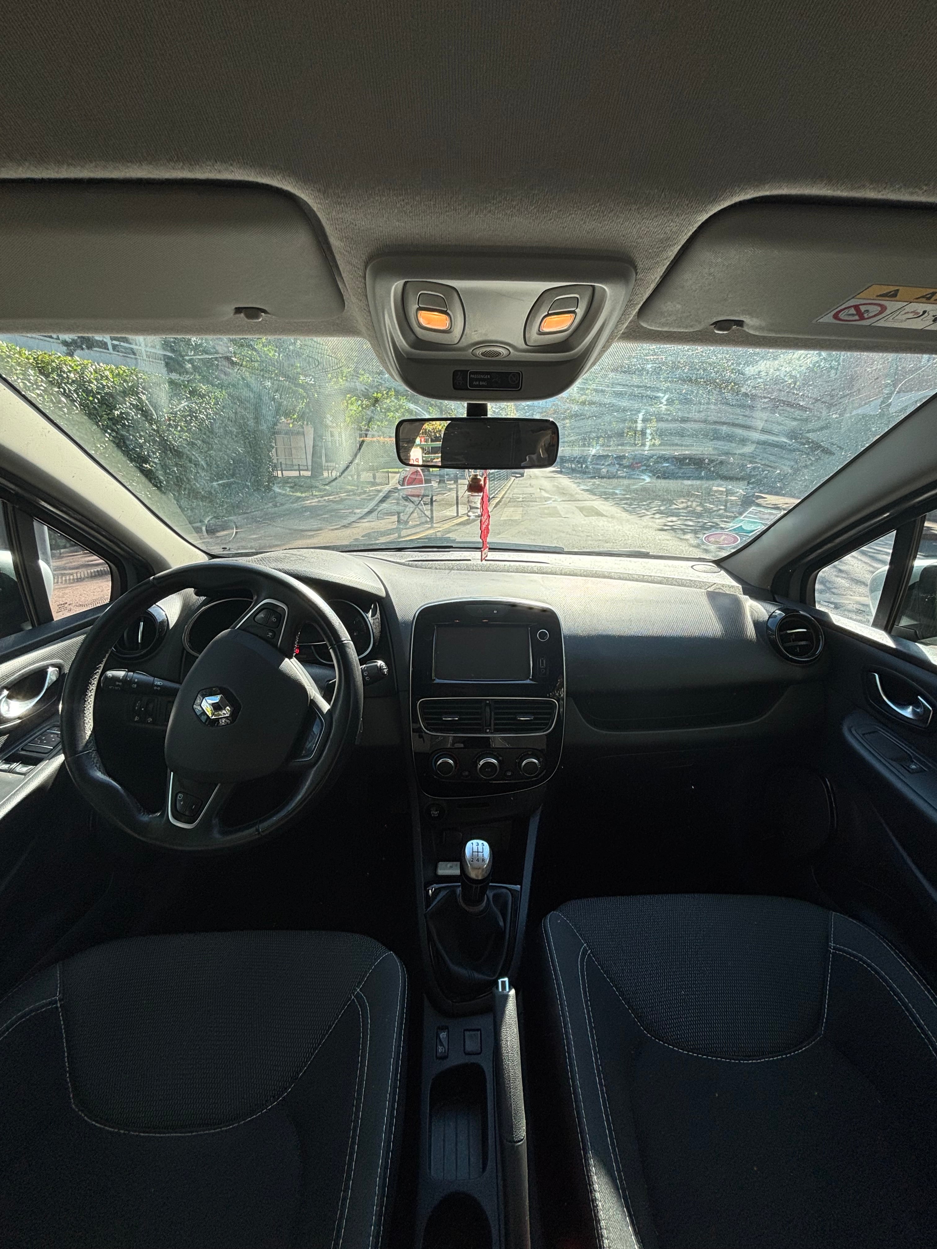 Renault Clio IV avec Régulateur de vitesse