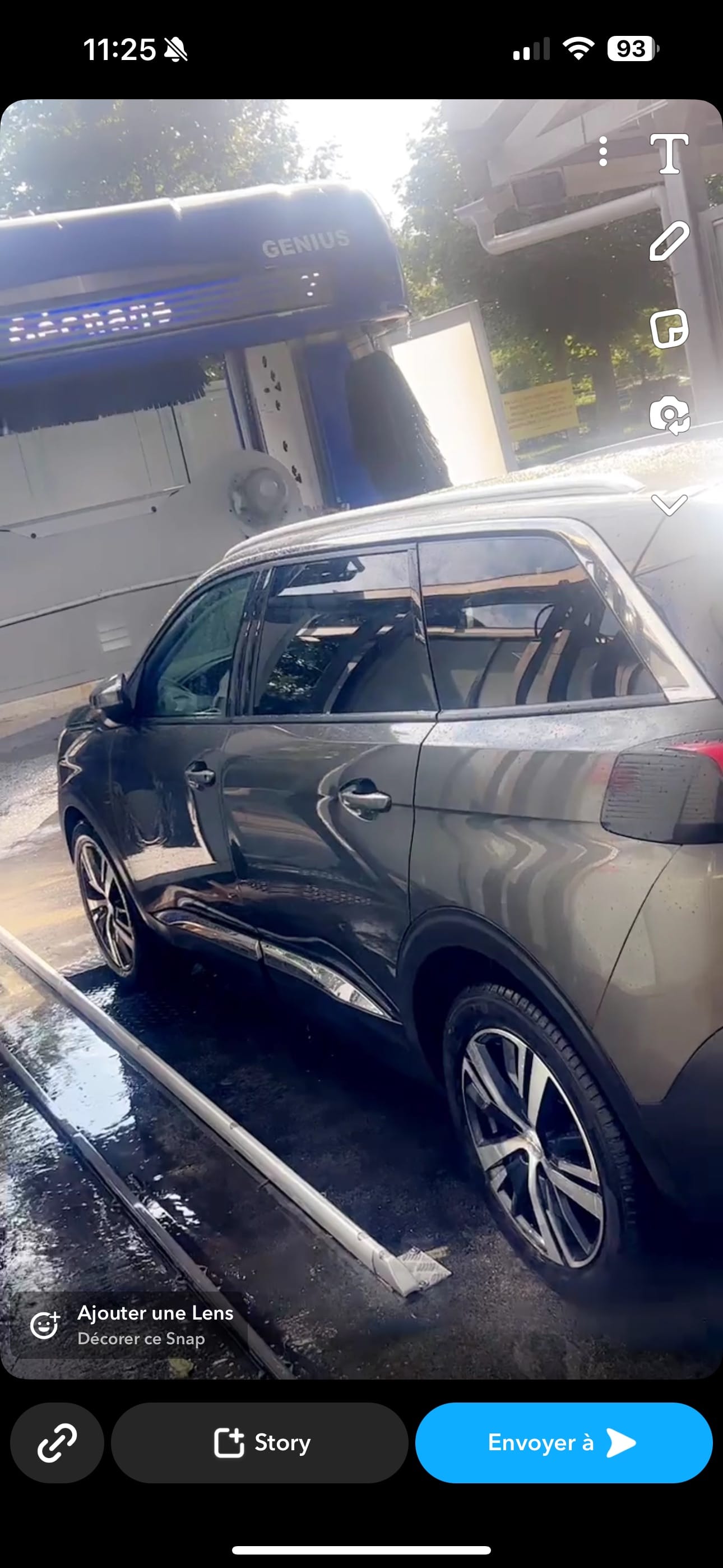 Peugeot 5008 avec Coffre de toit