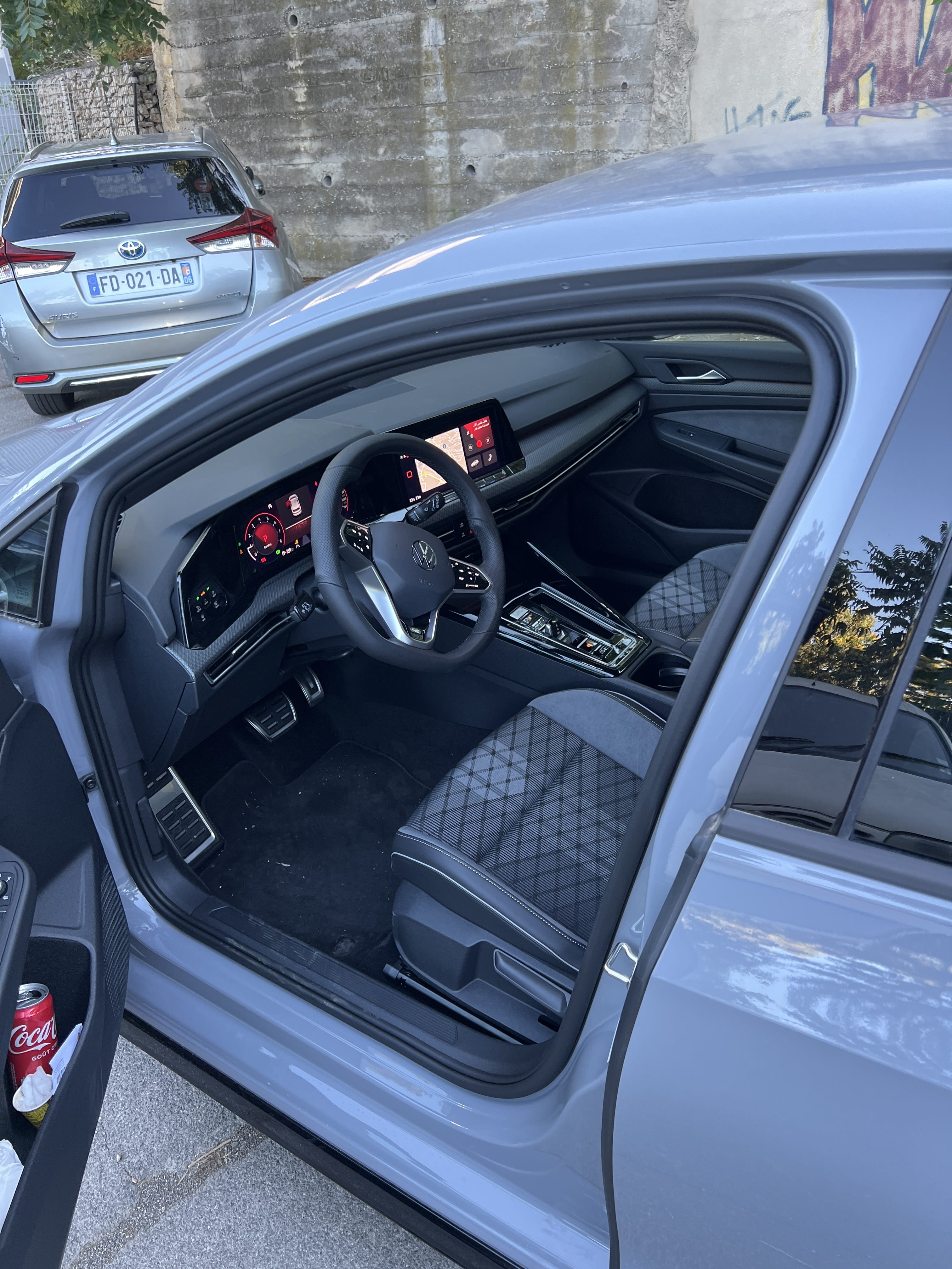 Volkswagen Golf R-Line 1.5 e-sti met Cruise control