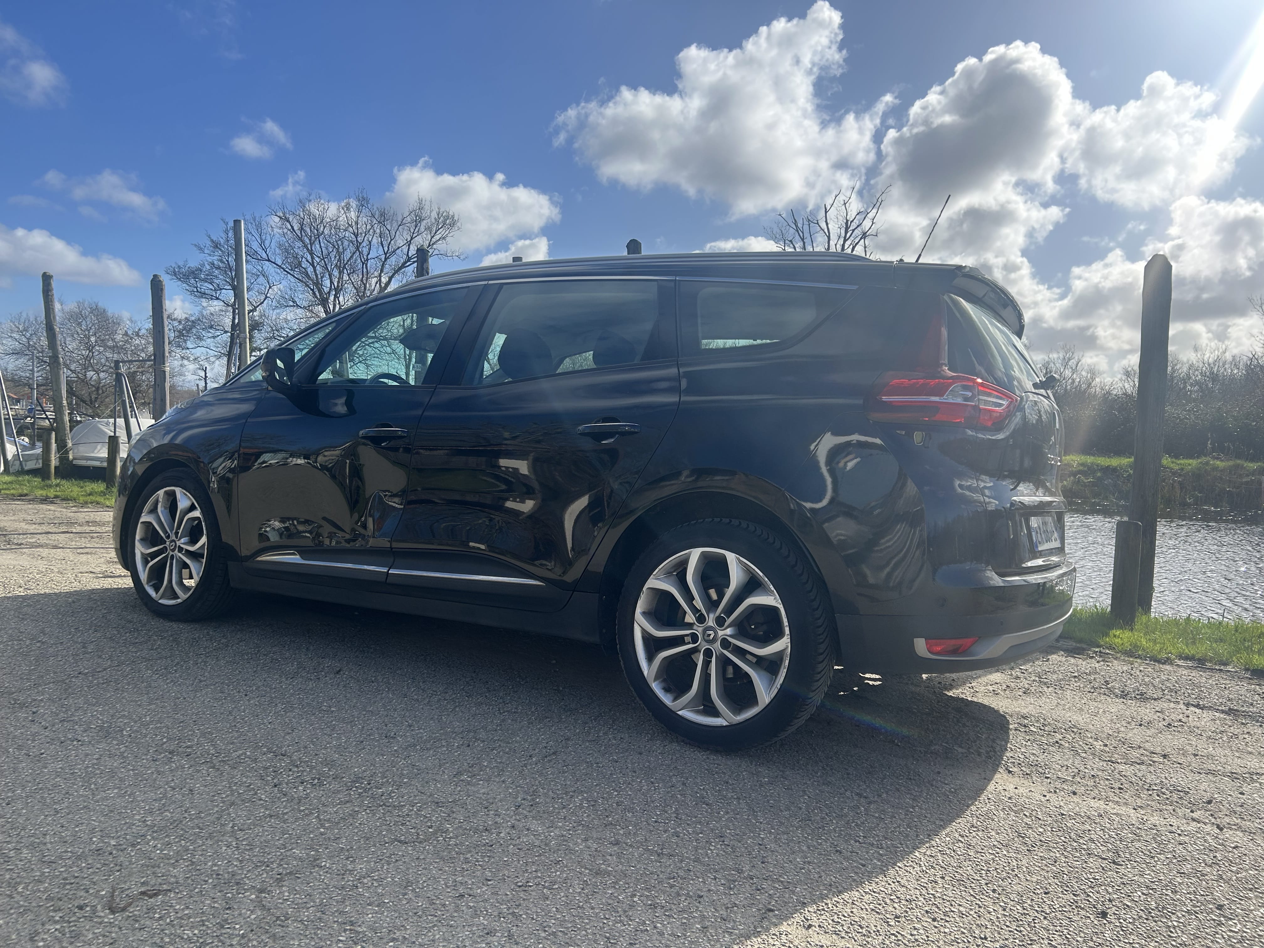Renault Grand Scenic, 2018, Diesel, automatique, 7 places