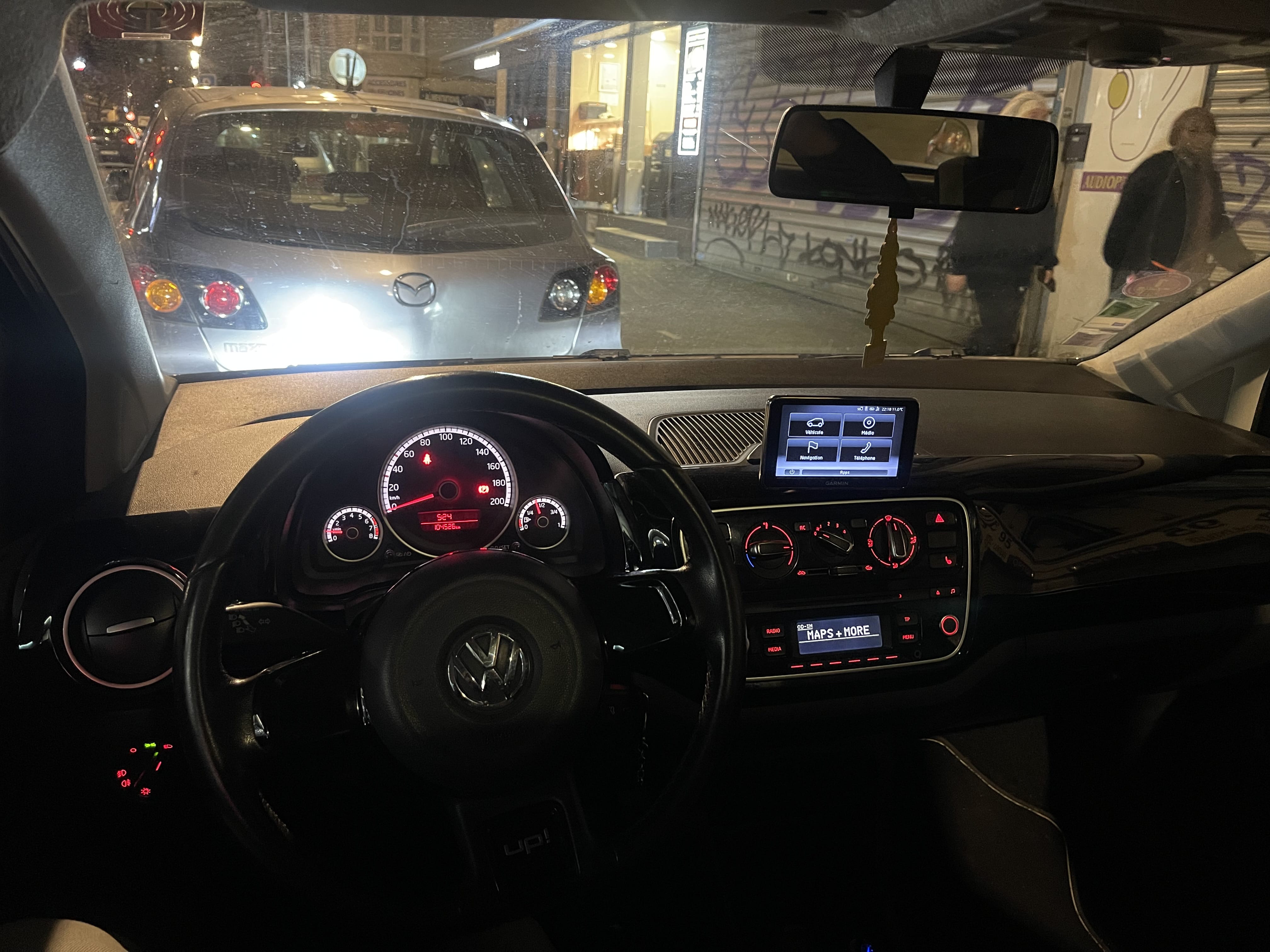 Volkswagen e-Up ! Édition black - 1.0 i 12V 75 cv avec Audio Bluetooth