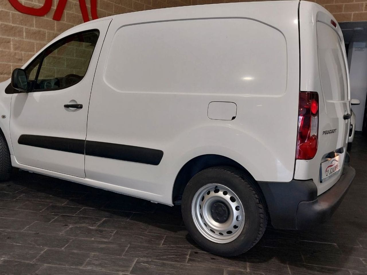 Peugeot Partner Furgoneta con Aire acondicionado