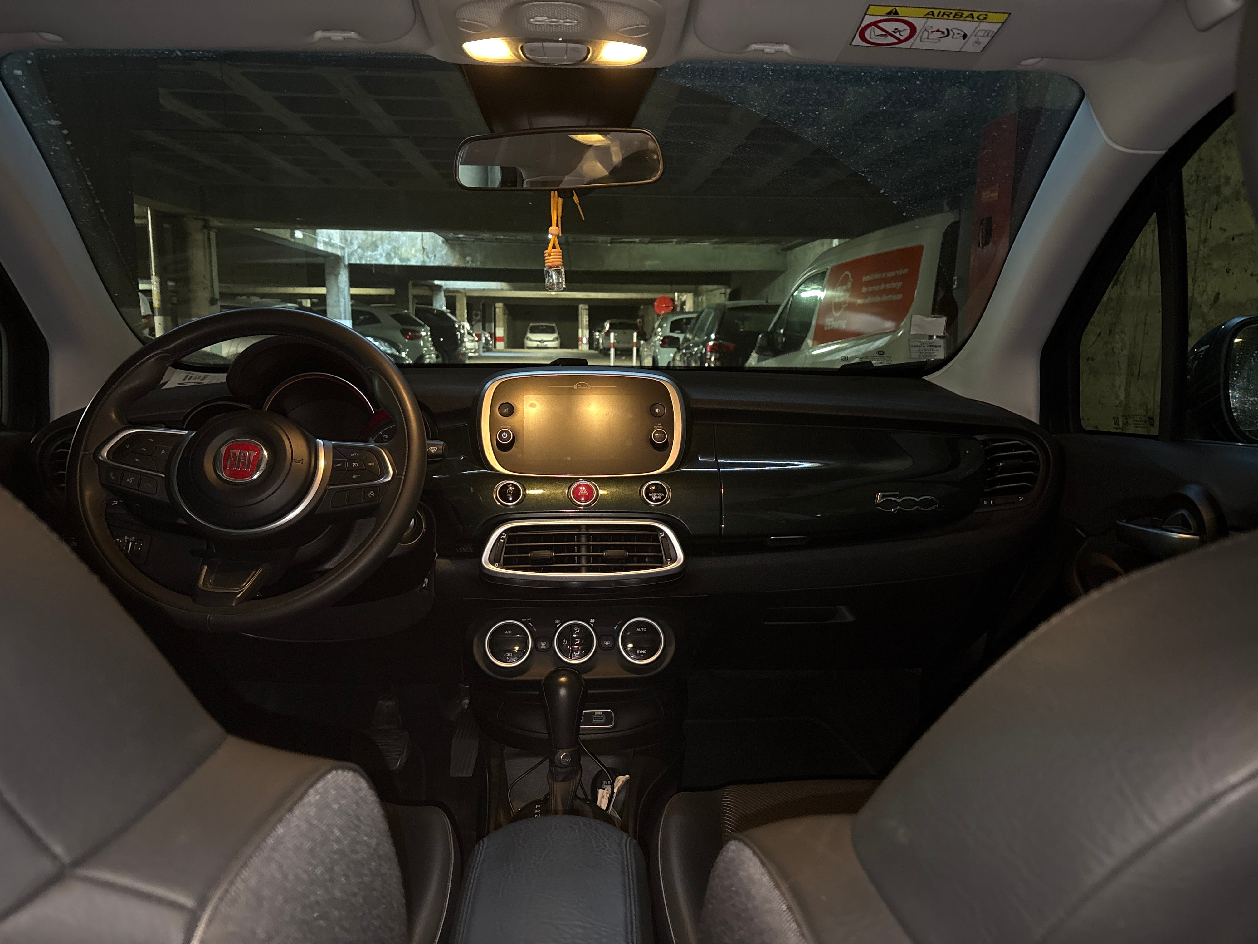 Fiat 500 X met GPS