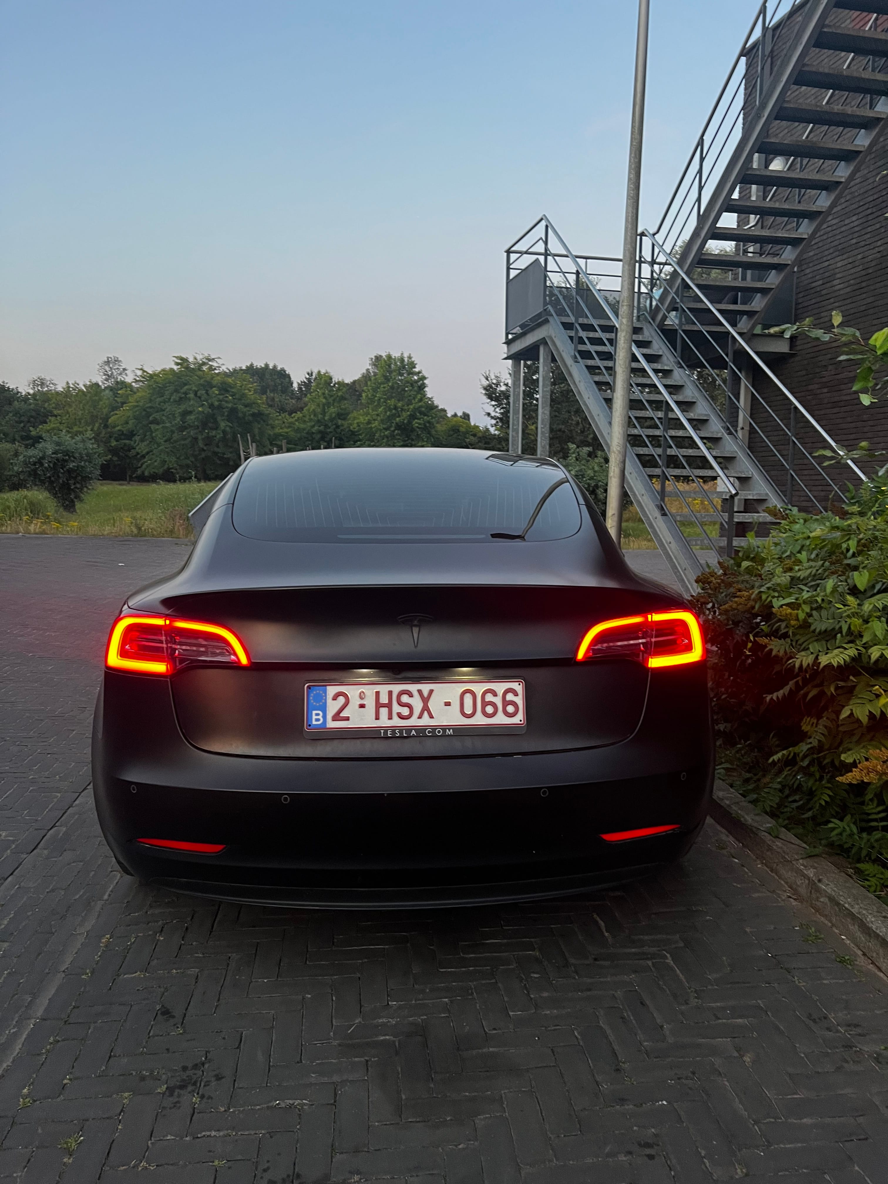 Tesla Model 3 Long Range avec Caméra de recul