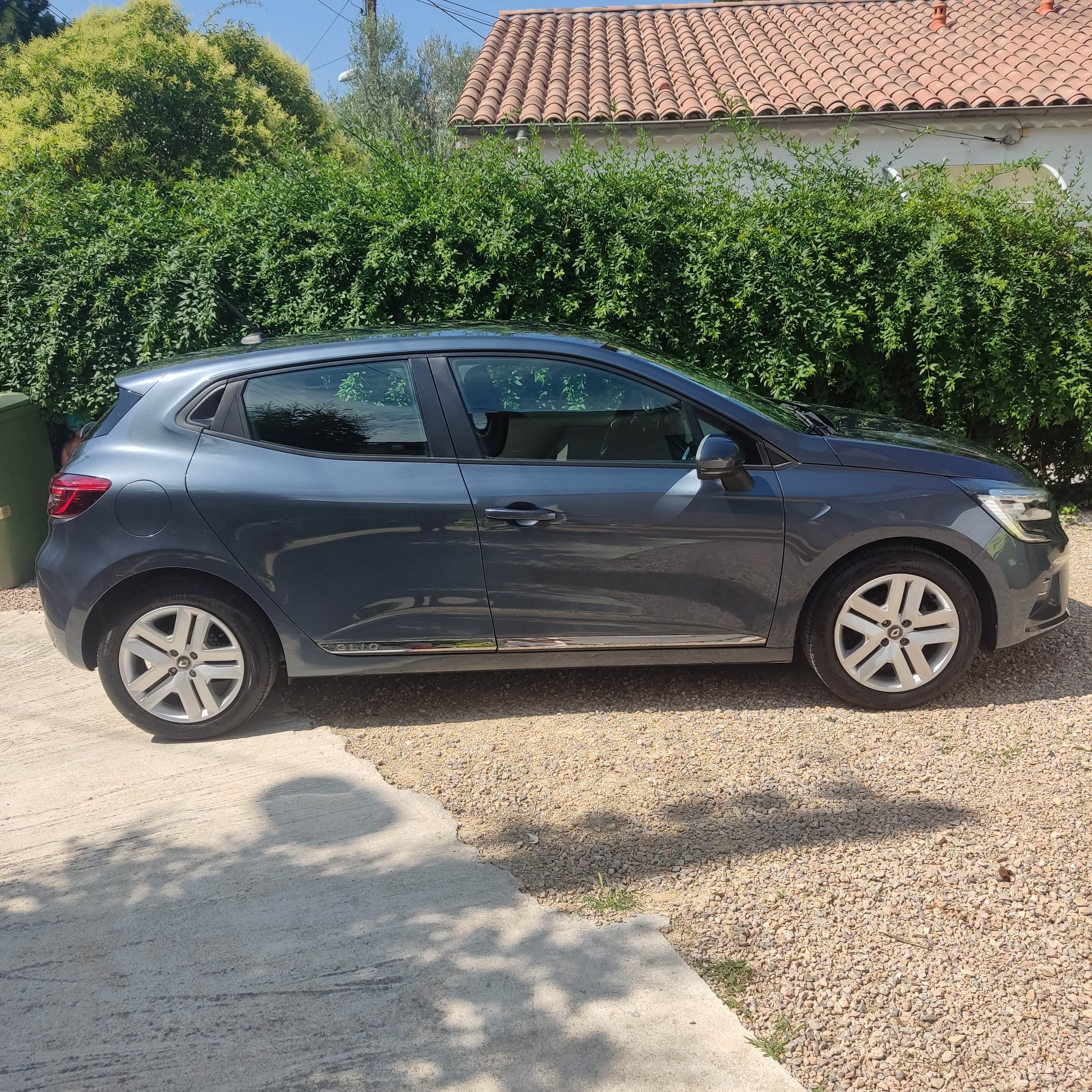 Renault Clio avec Climatisation