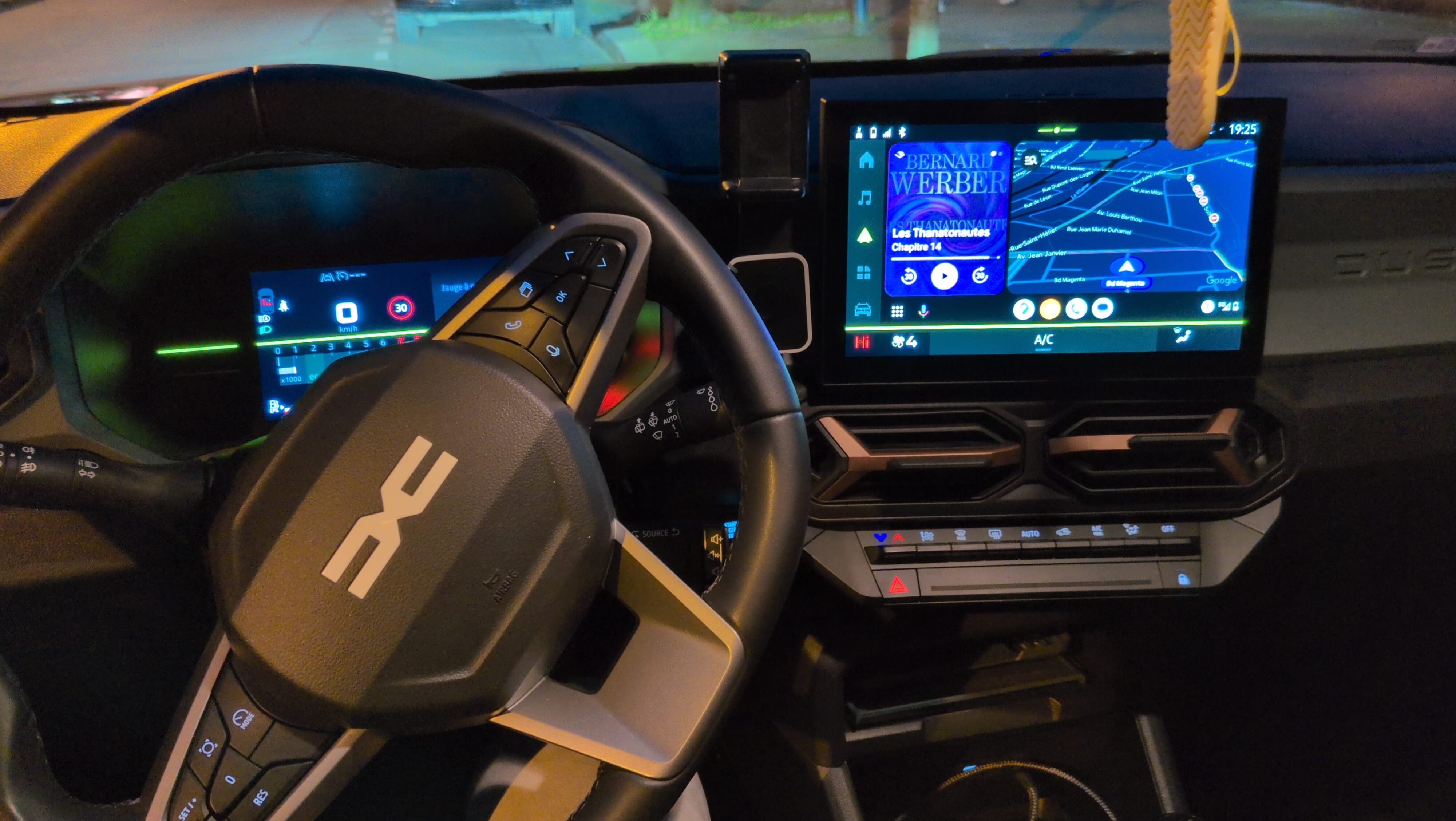 Dacia Duster with Air conditioning