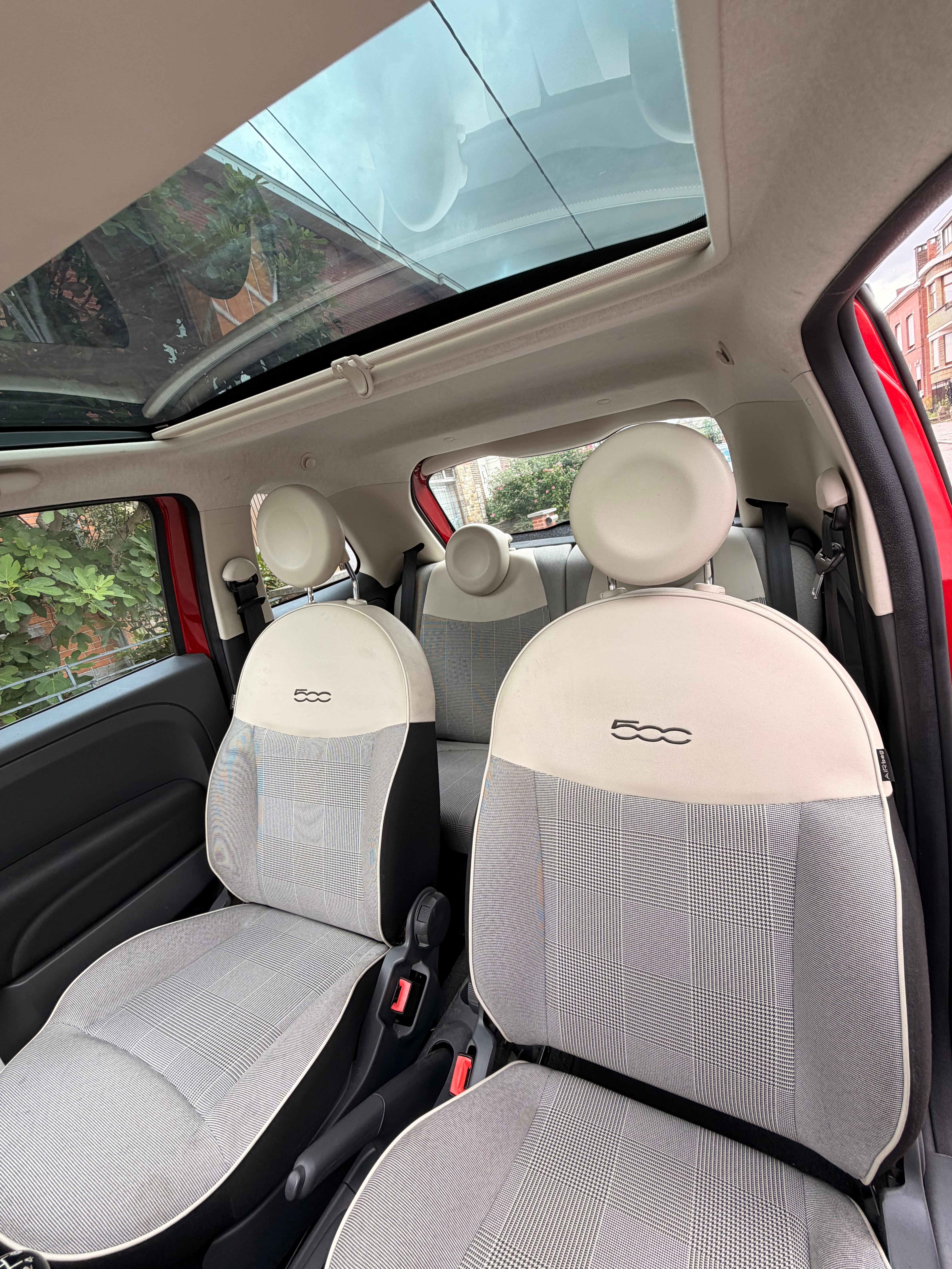 Fiat 500 avec Entrée audio / iPod
