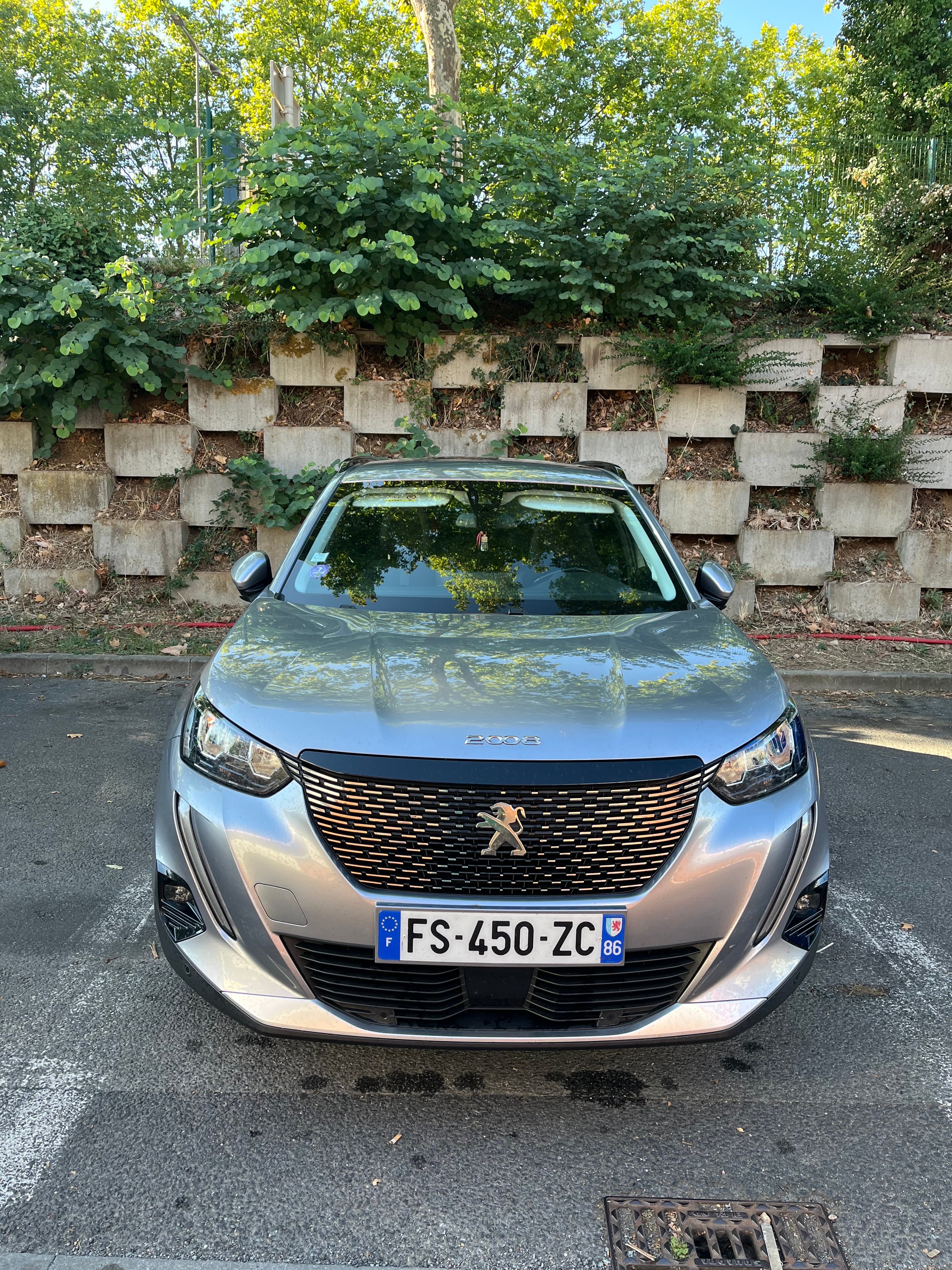 Peugeot 2008, 2020, Essence 95, automatique