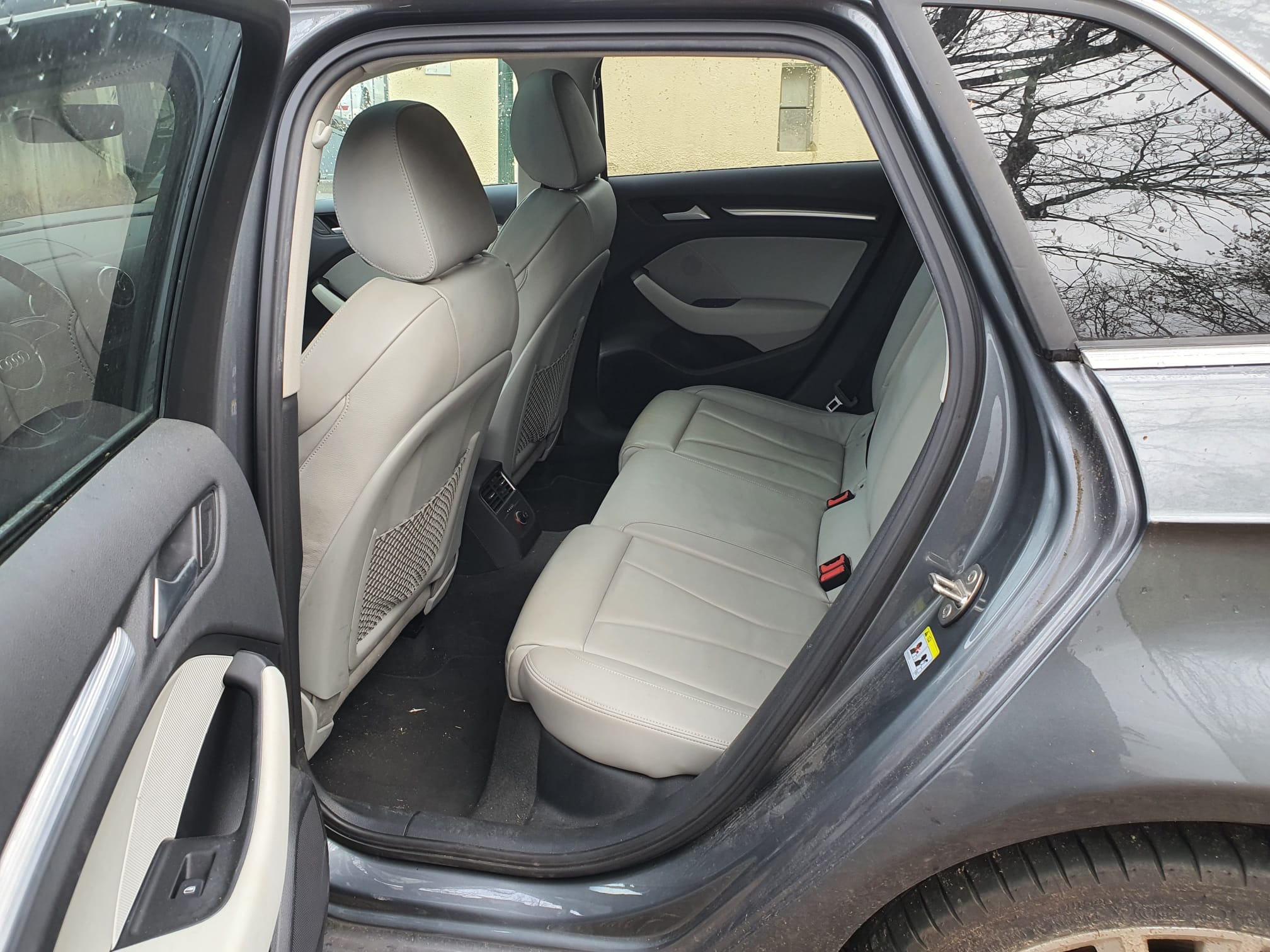 Audi A3 Sportback e-tron avec GPS