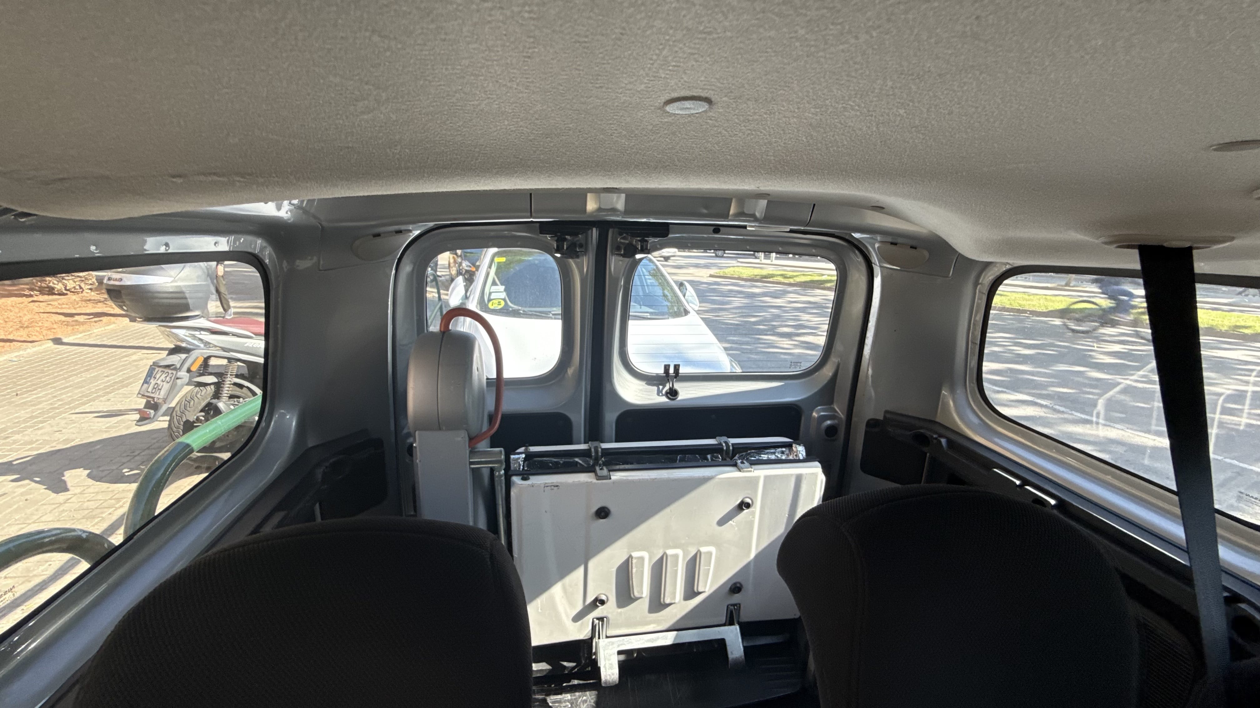Nissan NV250 Furgoneta con Android Auto