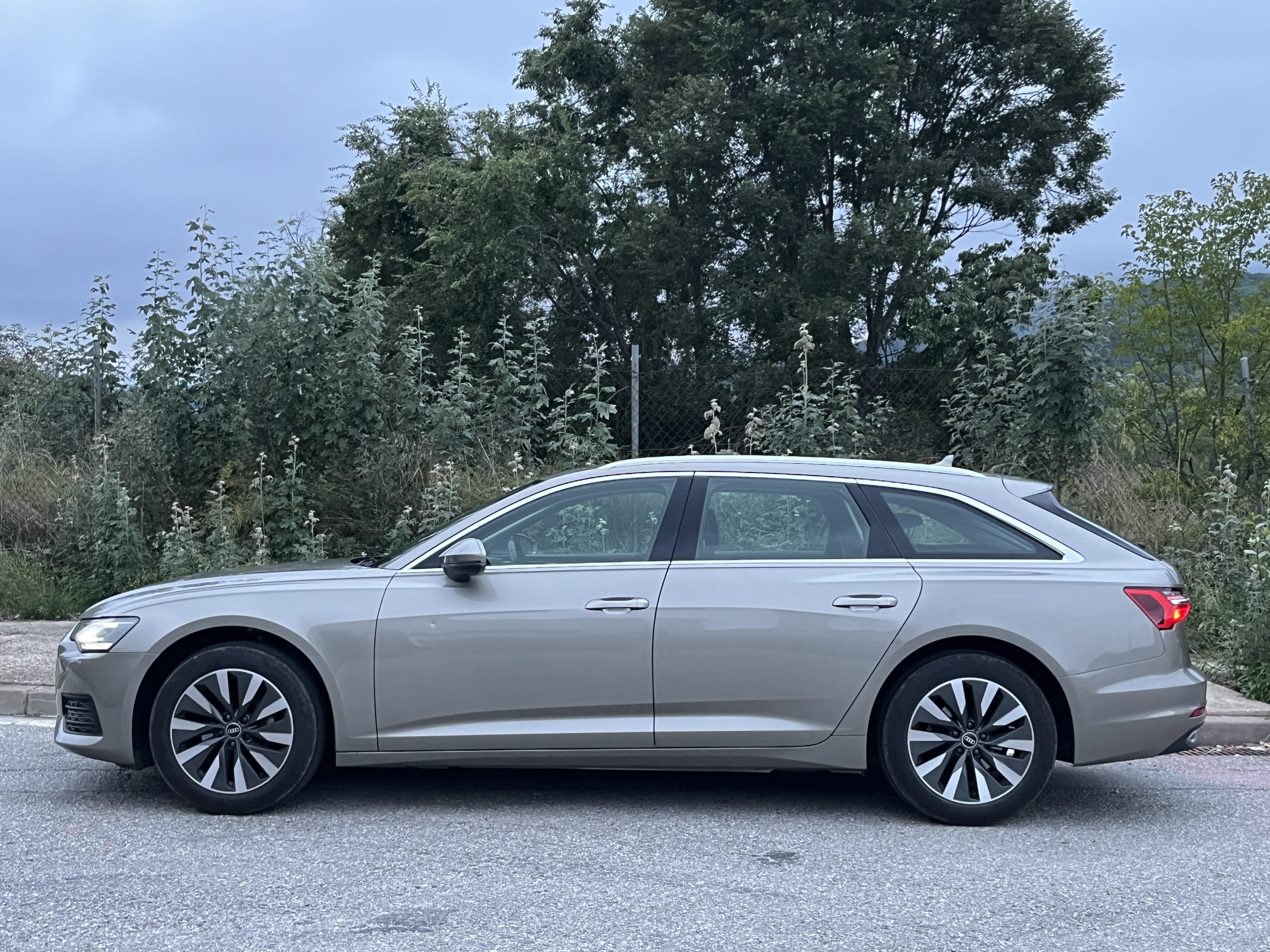 Audi A6 Avant 2,0 TDI con Aire acondicionado