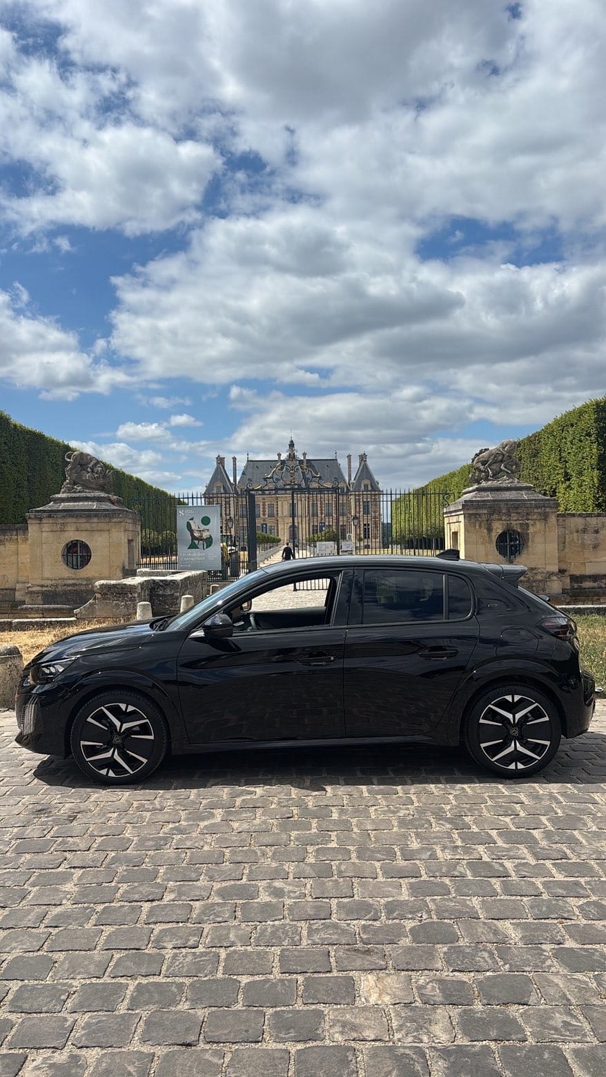 Peugeot 208 avec Climatisation