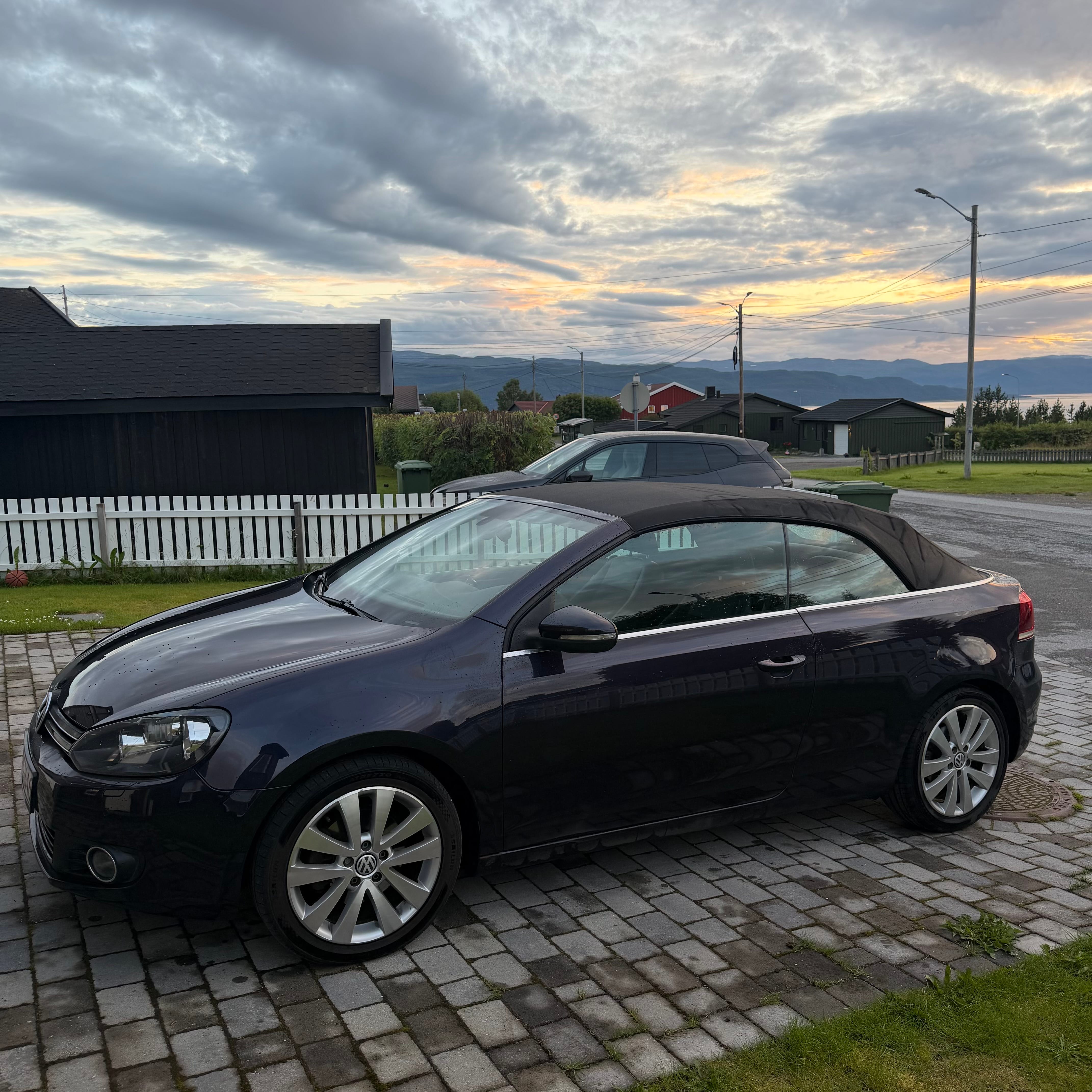Volkswagen Golf Convertible med USB ladeuttak