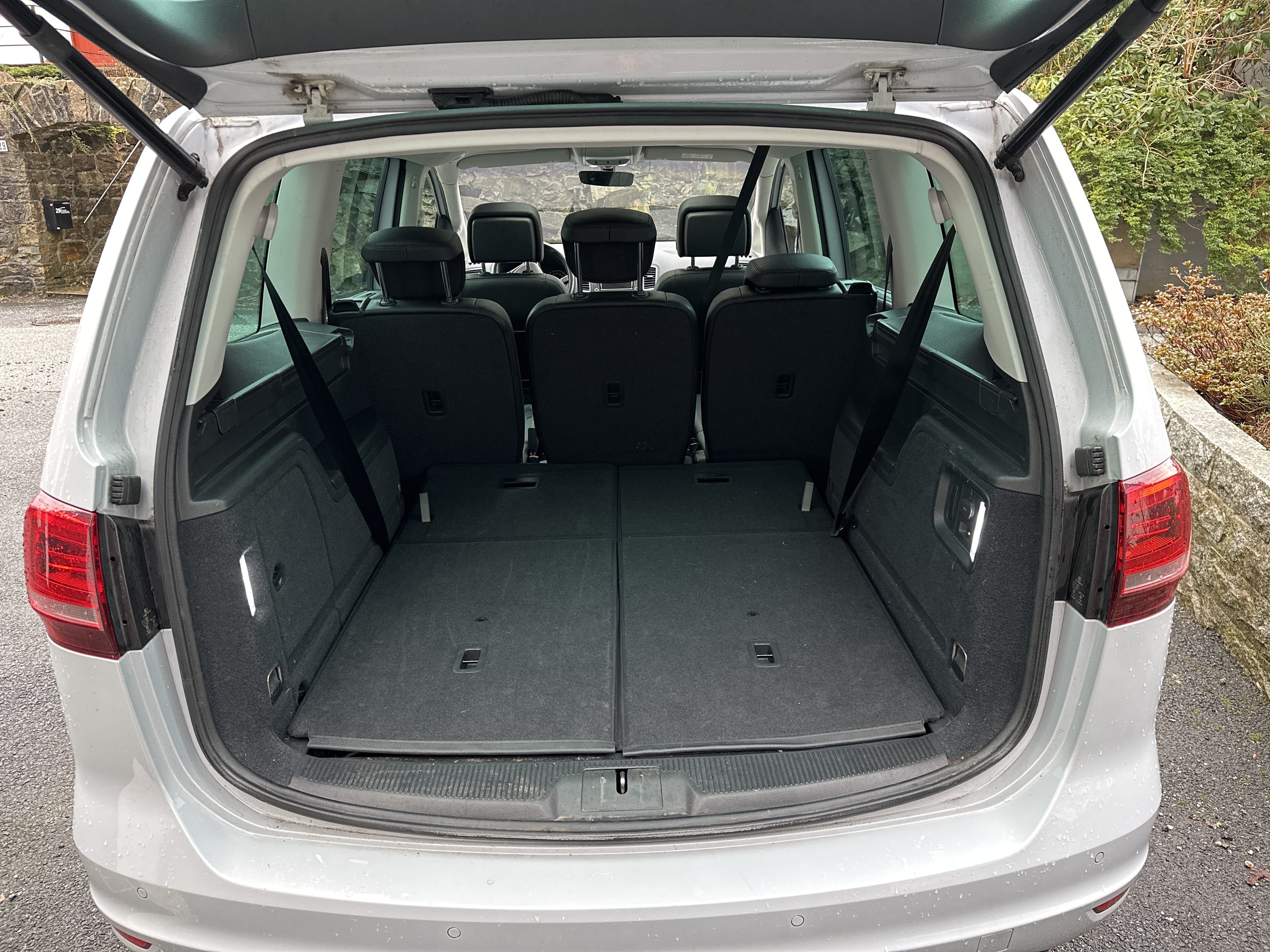 Volkswagen Sharan med Bluetooth audio