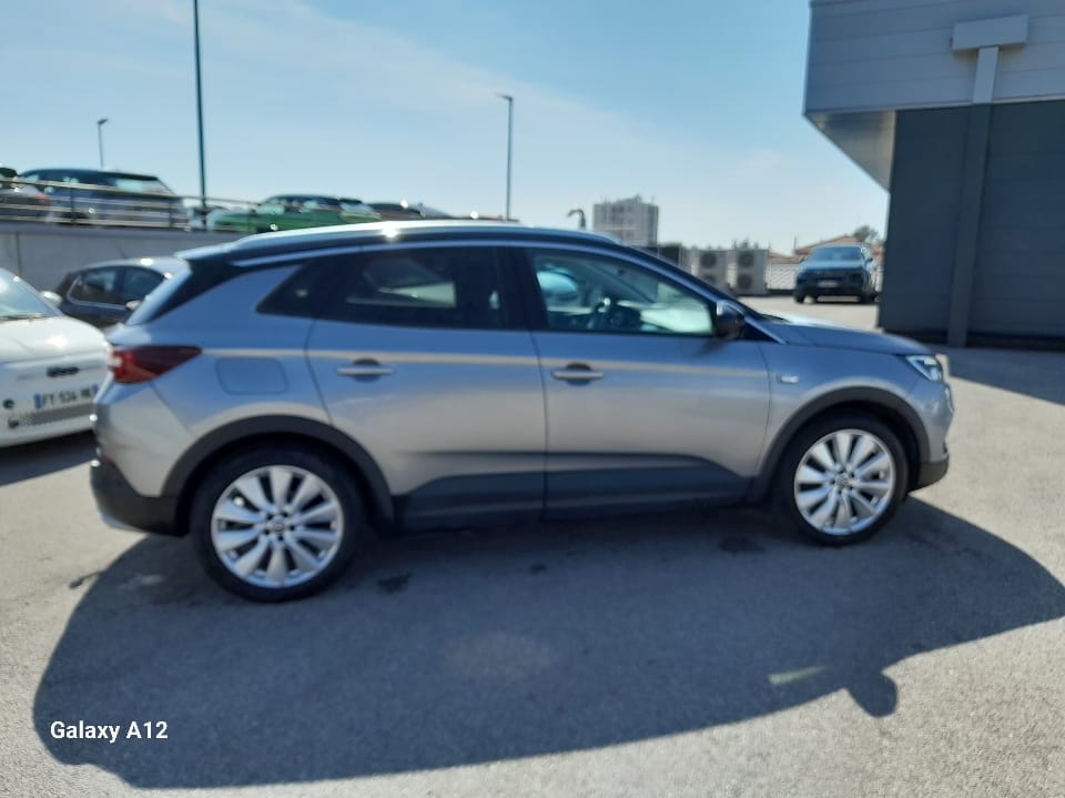 Opel Grandland X avec Climatisation
