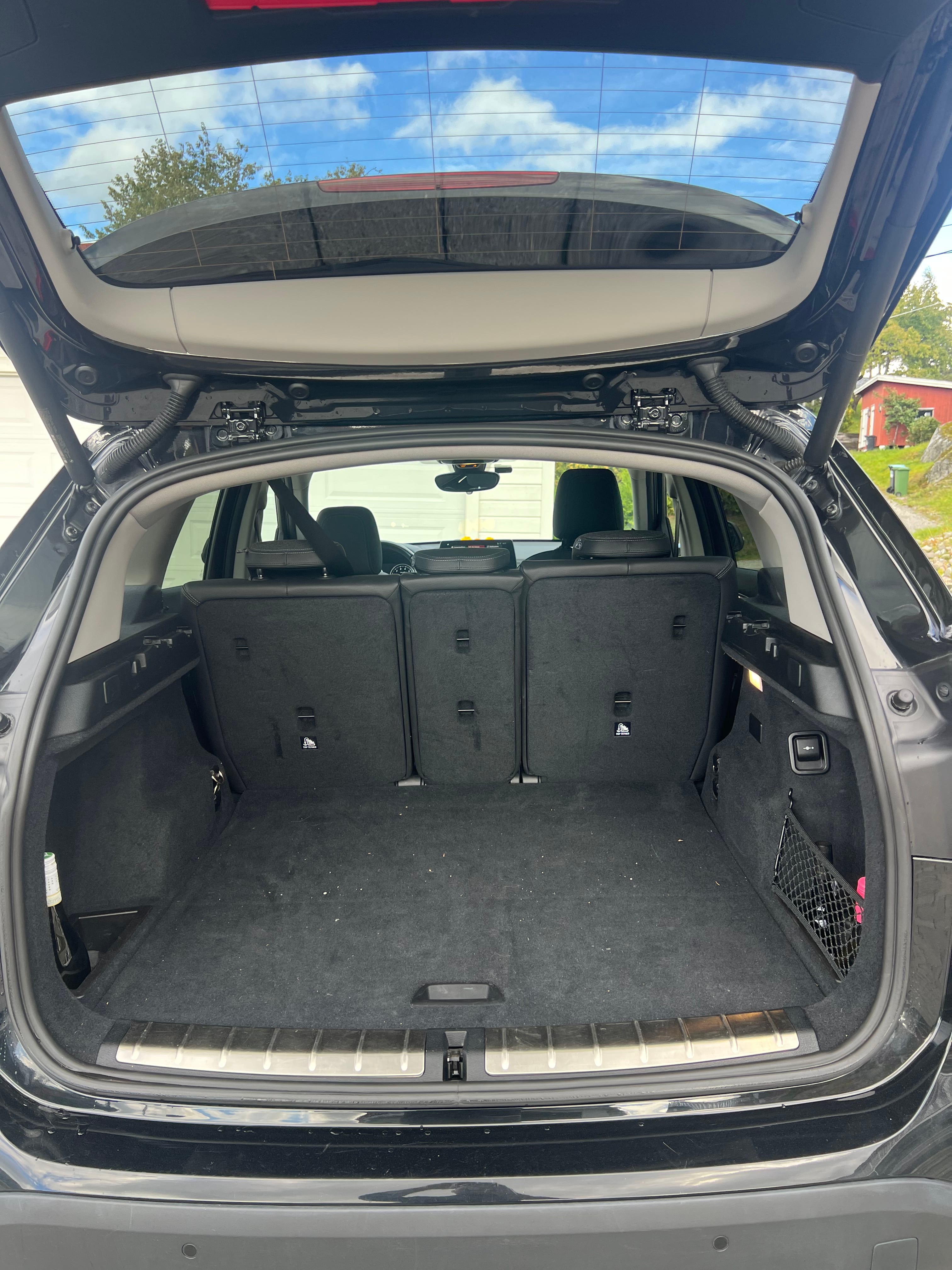 BMW X1 xDrive25e Hybrid med Babysete