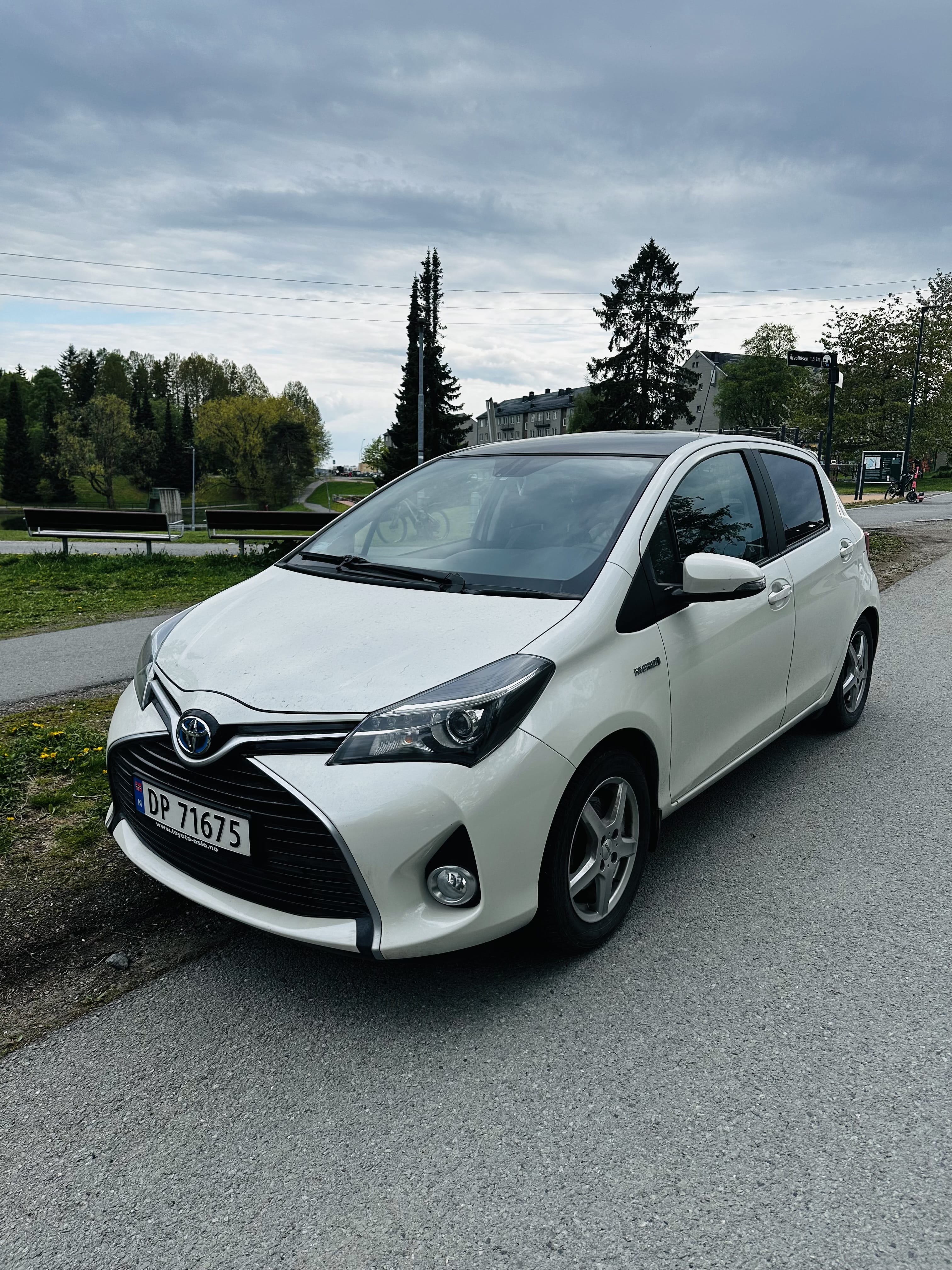 Toyota Yaris med Cruisekontroll