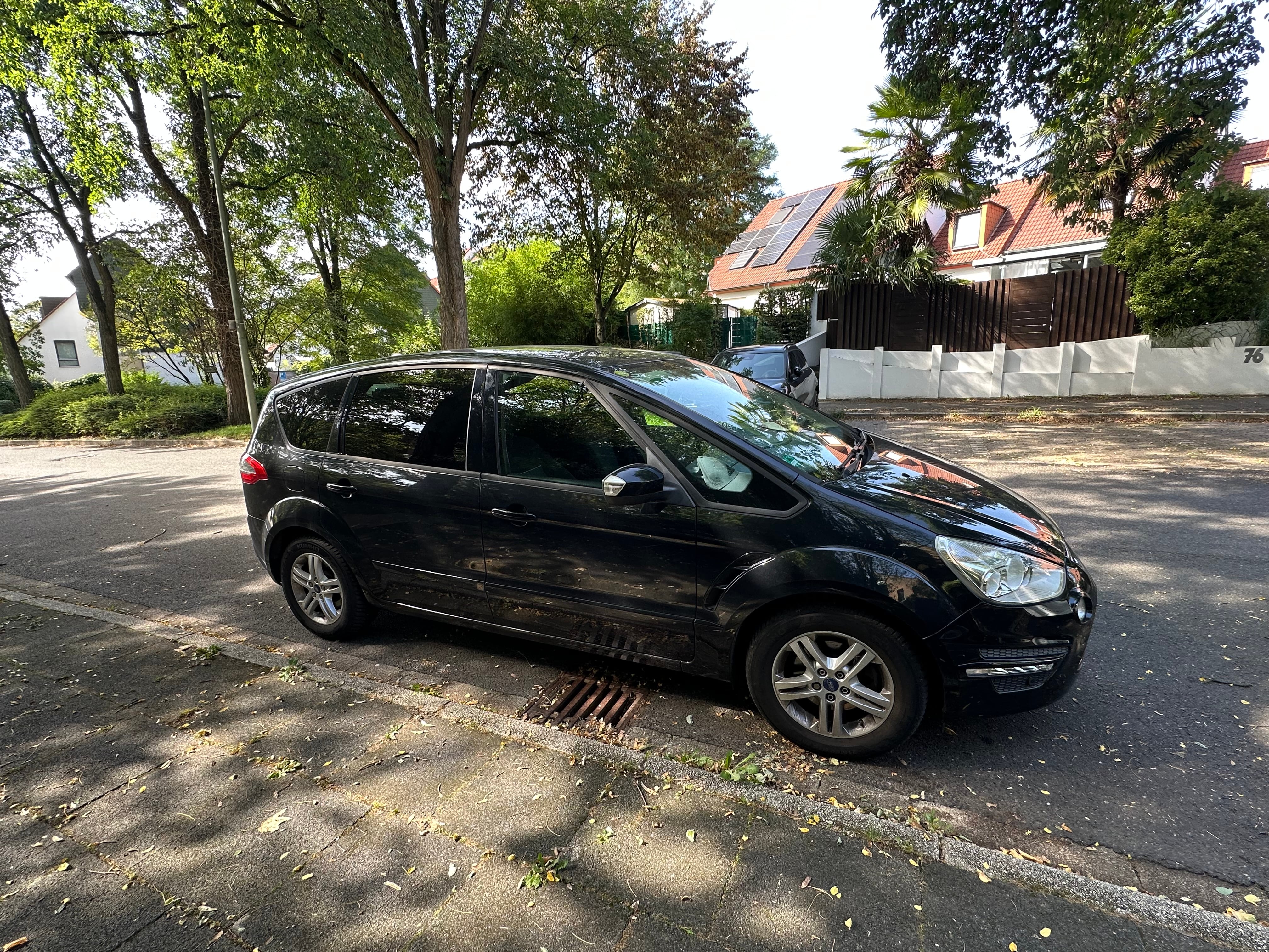 Ford S-Max mit Dashcam